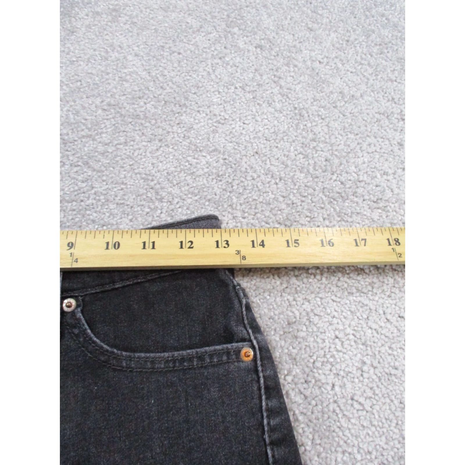 Levi's VINTAGE Levis Shorts Womens 27 Faded Black Denim Cut Offs 90s Festival Womens Size 27" / US 4 / IT 40 - 6 Thumbnail