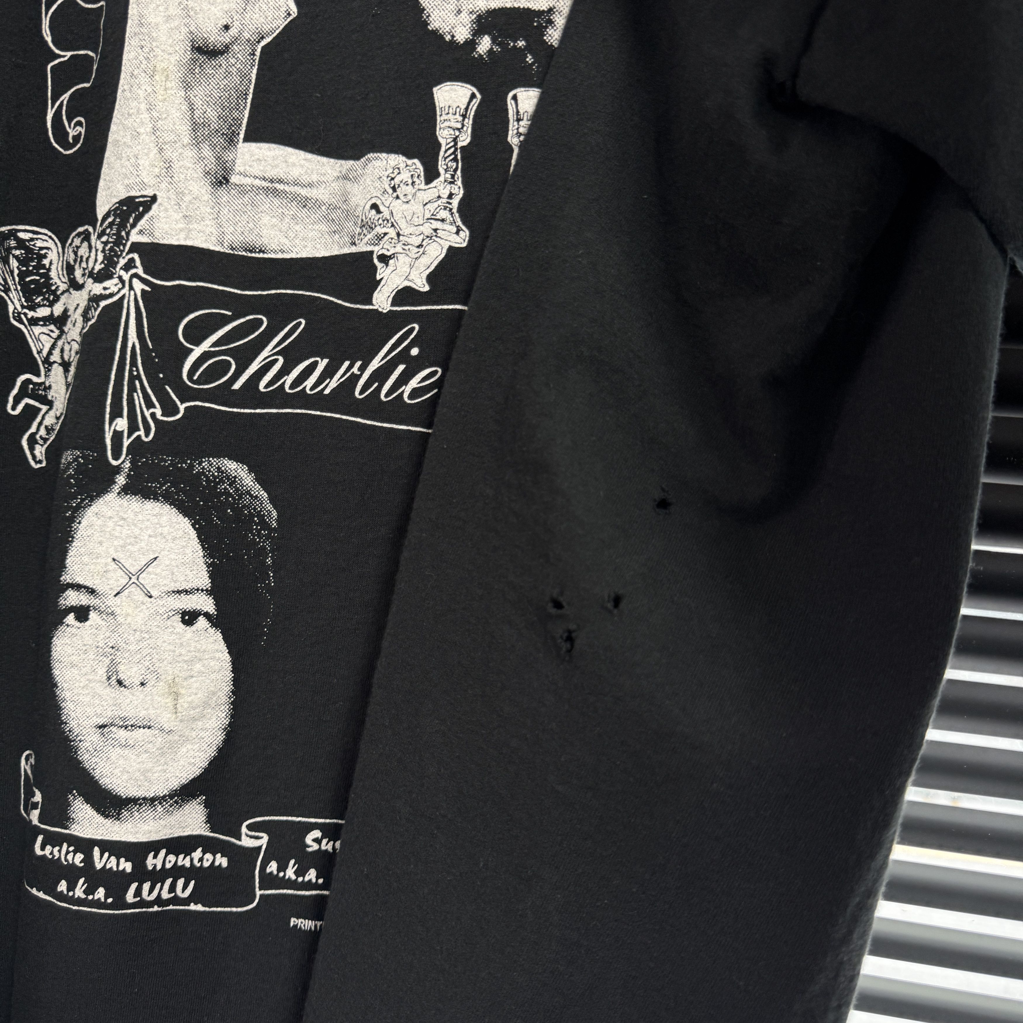 Vintage Vintage 90s Charles Manson & Charlie's Angel Shirt Size US XL / EU 56 / 4 - 9 Thumbnail