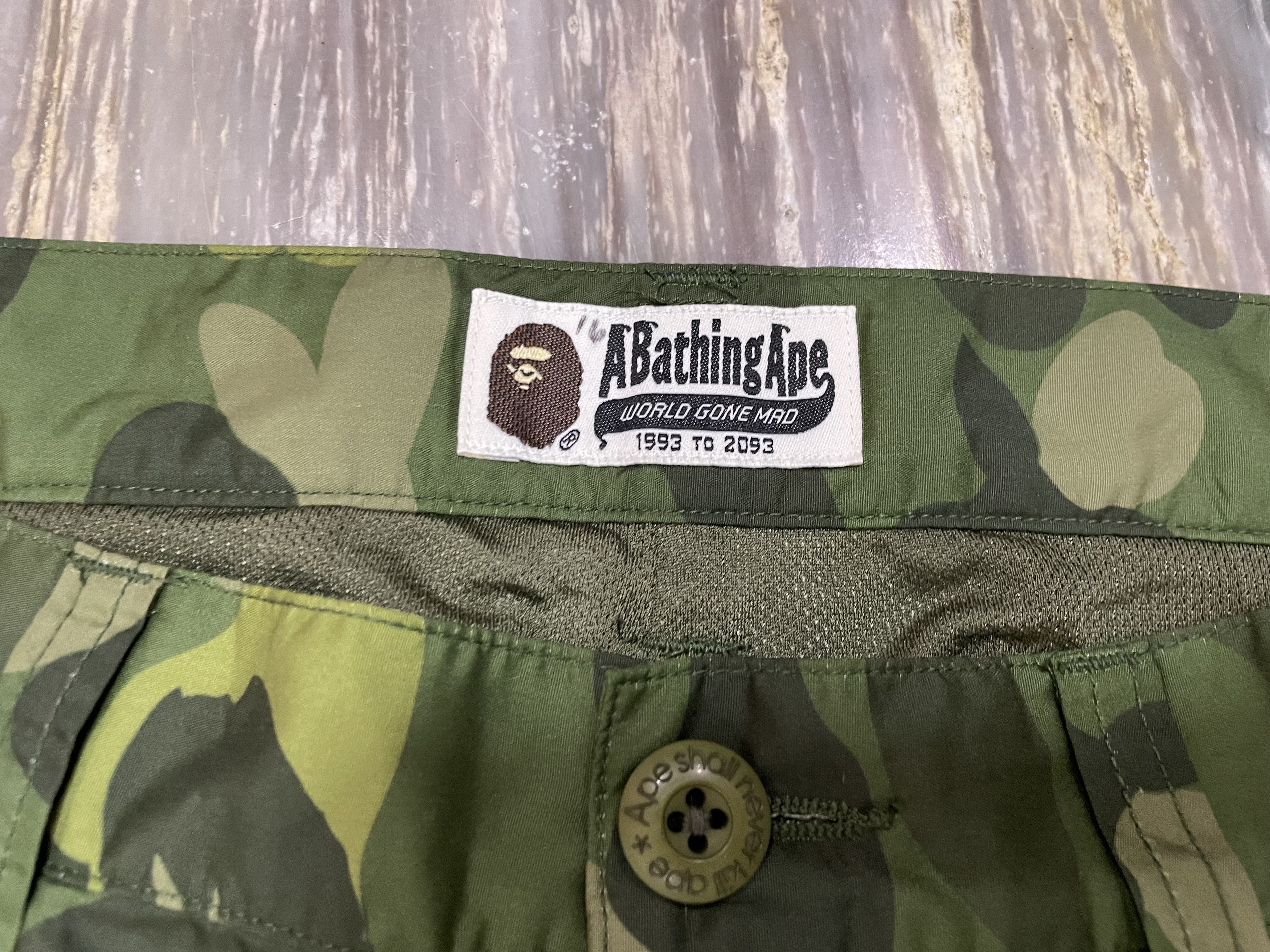 Bape Bape Color Camo Green - Cargo Cropped Nylon Pants Size US 34 / EU 50 - 5 Thumbnail