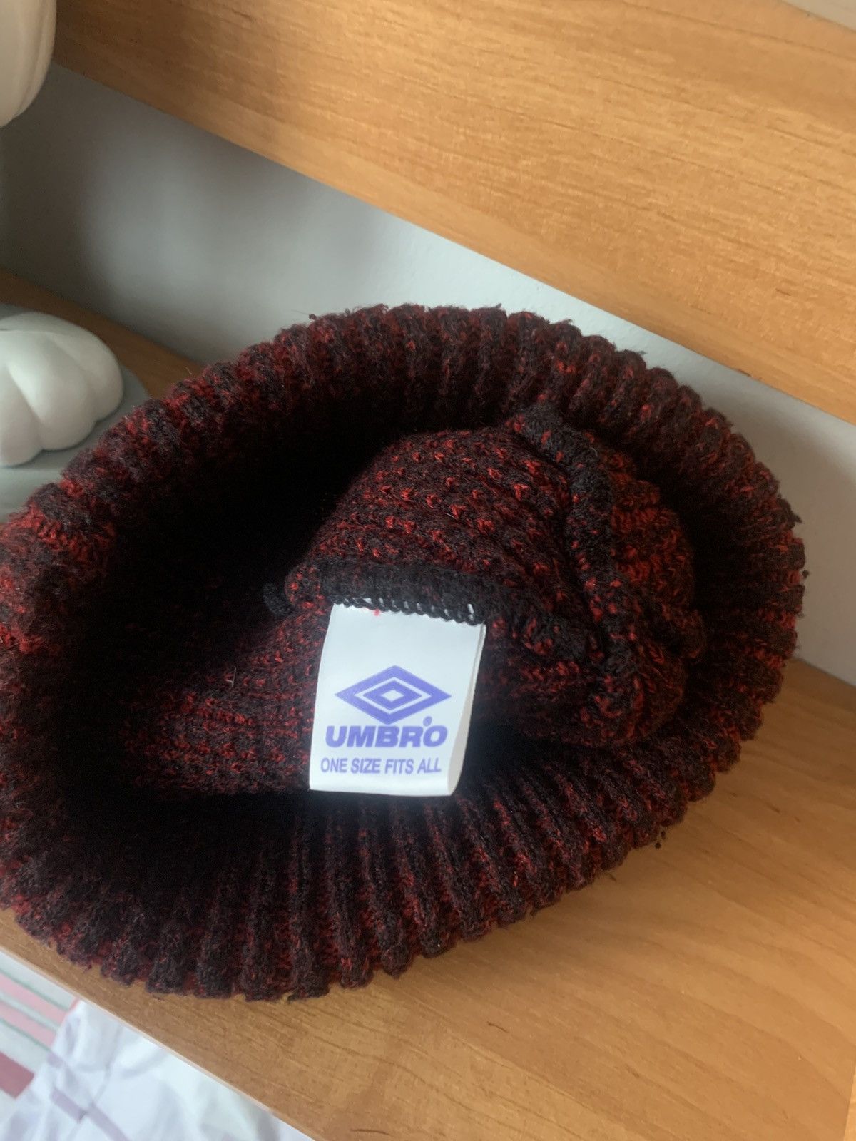 Umbro × Vintage 90s Vintage Umbro Manchester United Red Devils Beanie Size ONE SIZE - 3 Thumbnail