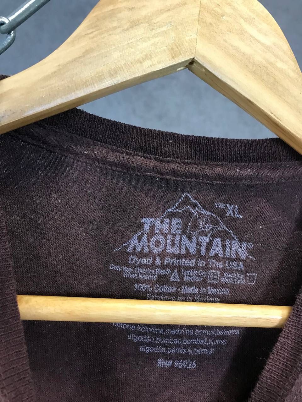 The Mountain The Mountain 2012 made in USA animal tee Size US S / EU 44-46 / 1 - 5 Thumbnail