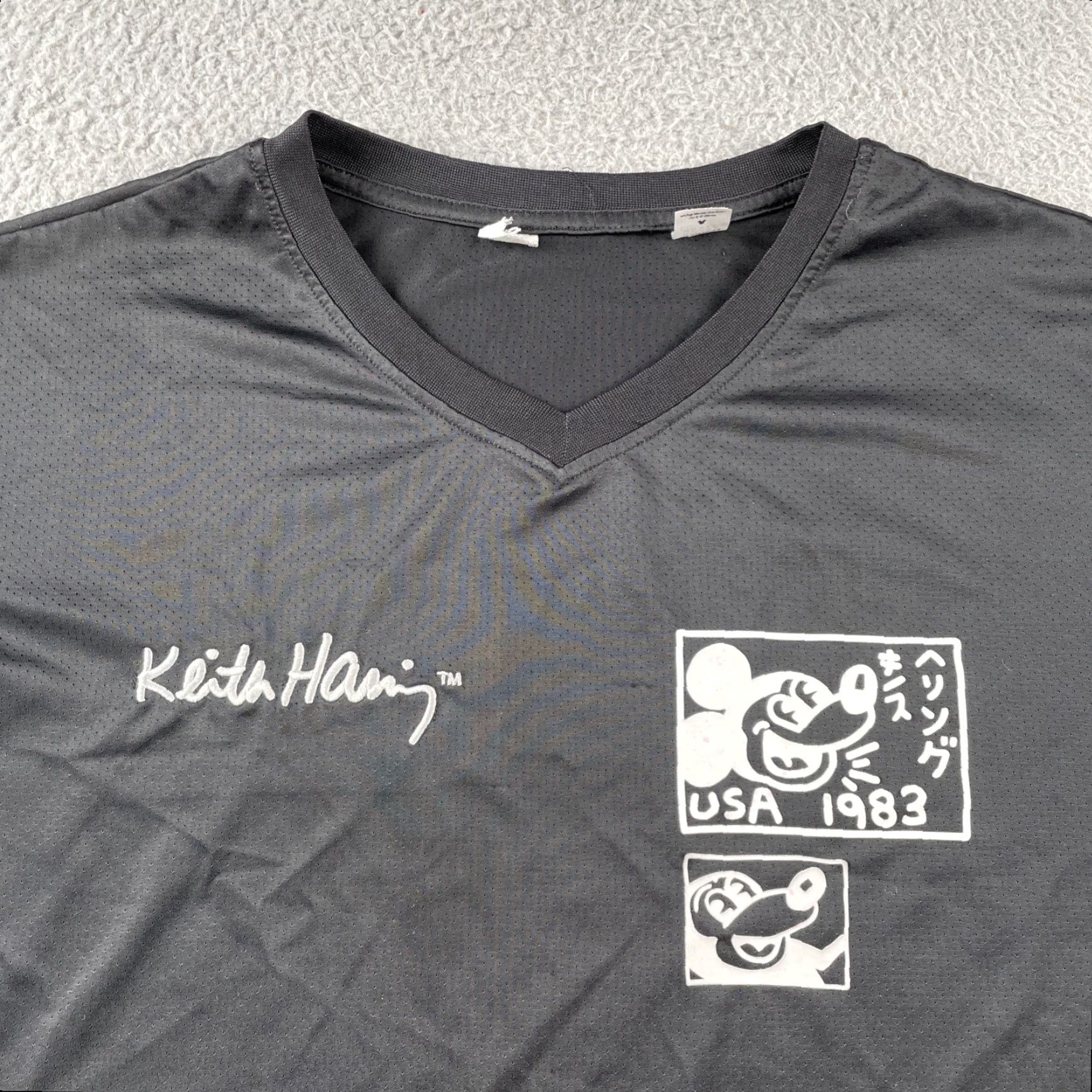 Disney VINTAGE Disney Mickey Mouse X Keith Haring Artist Jersey Black & White Adult Size Small Size US S / EU 44-46 / 1 - 2 Thumbnail