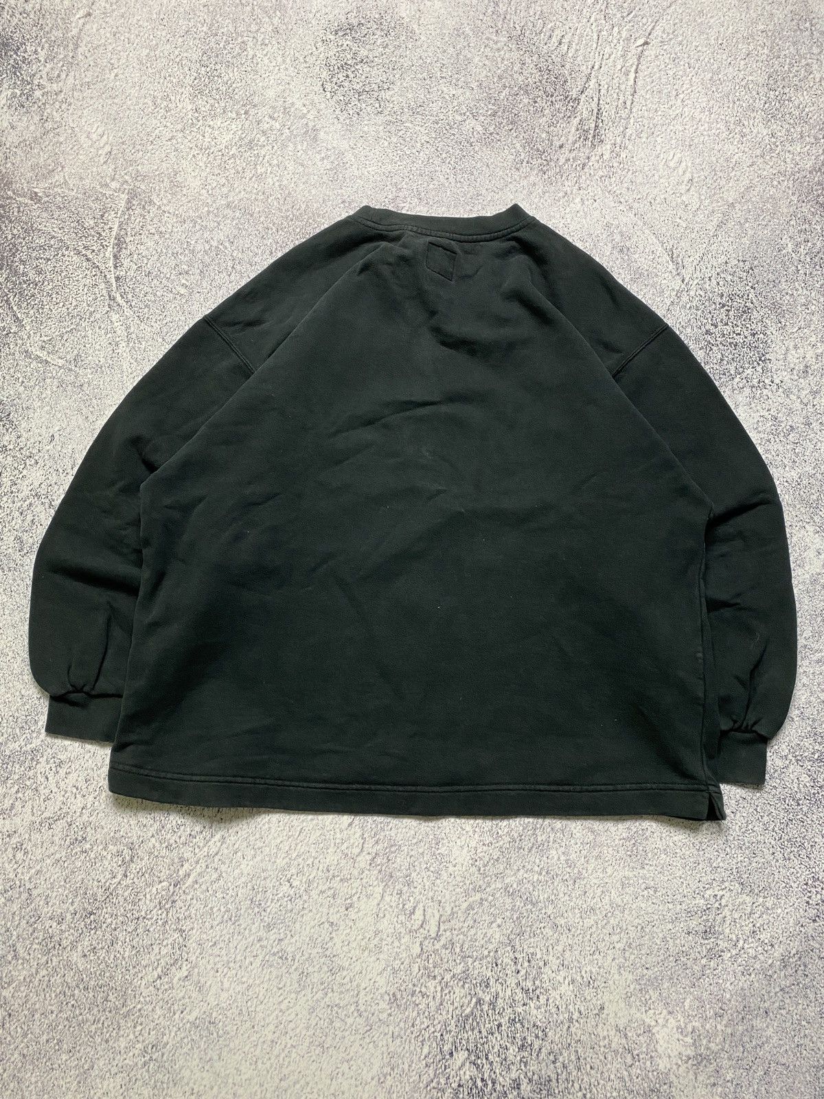 Nike × Vintage Nike Vintage Y2K Basic Mini Swoosh Logo Sweatshirt Boxy Fit Size US XL / EU 56 / 4 - 6 Thumbnail