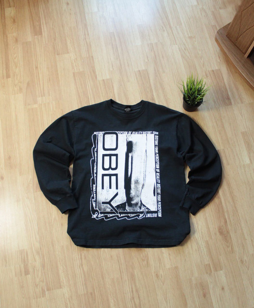 Band Tees 🔥 Obey Suicidal Tendencies Oversized Long Sleeve Shirt Punk Size US M / EU 48-50 / 2 - 1 Thumbnail