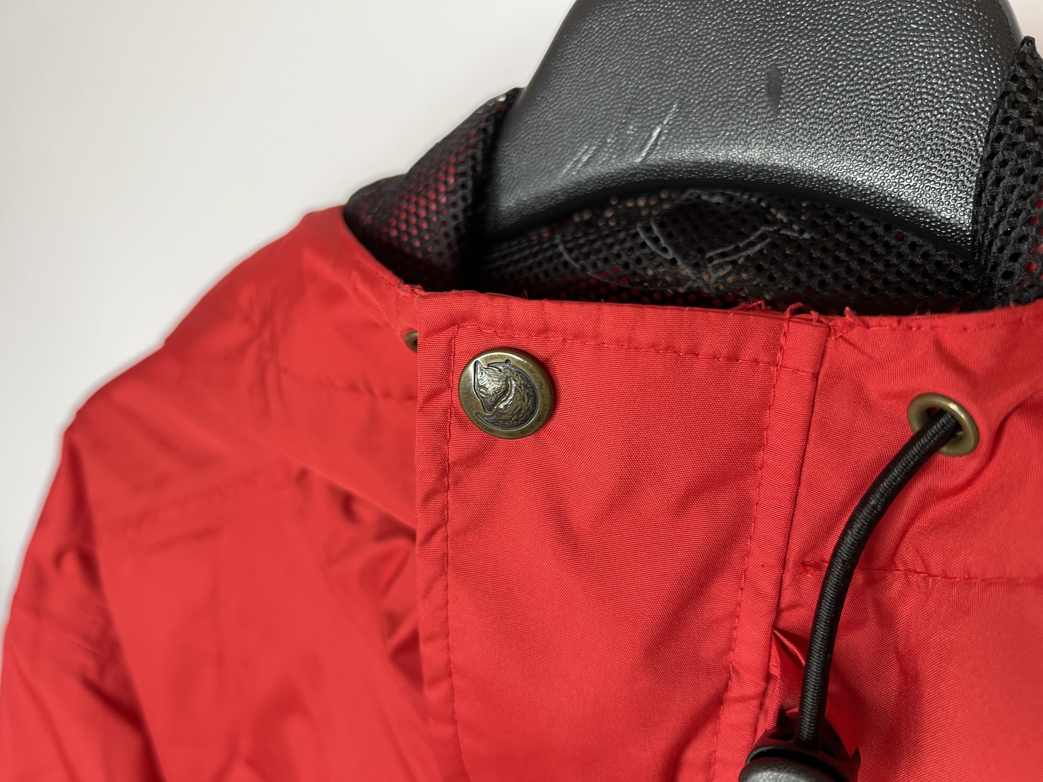 Fjallraven VINTAGE FJALLRAVEN WINDBREAKER HOODED PARKA JACKET Size US XL / EU 56 / 4 - 5 Thumbnail