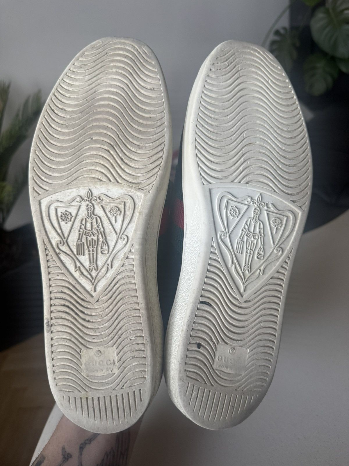 Gucci Gucci Ace Black Monogram Leather Sneakers Designer Luxury Size US 8.5 / EU 41-42 - 7 Thumbnail