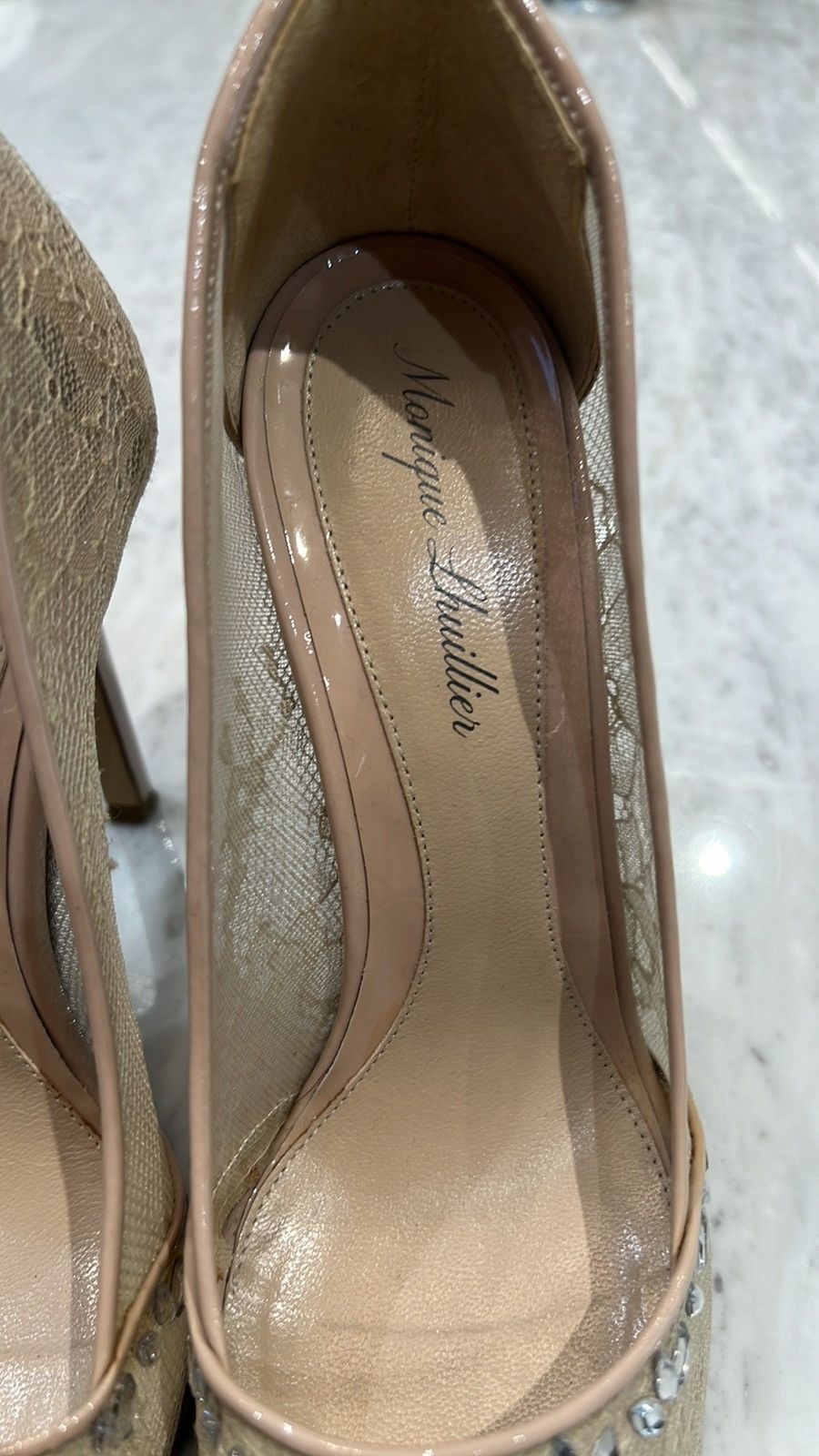 Monique Lhuillier Classy lace nude pump Size US 6.5 / IT 36.5 - 13 Thumbnail
