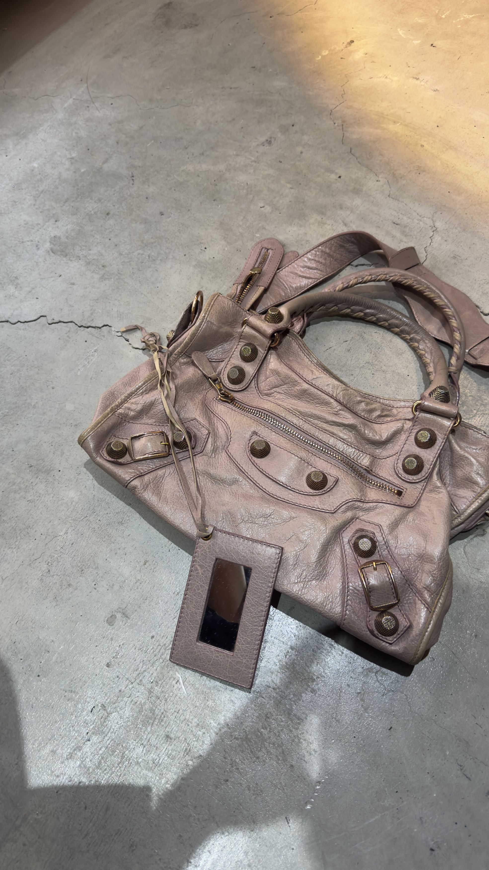 Balenciaga Balenciaga Parme LambskinLeather Giant21 RoseGold Motorcycle Size ONE SIZE - 3 Thumbnail