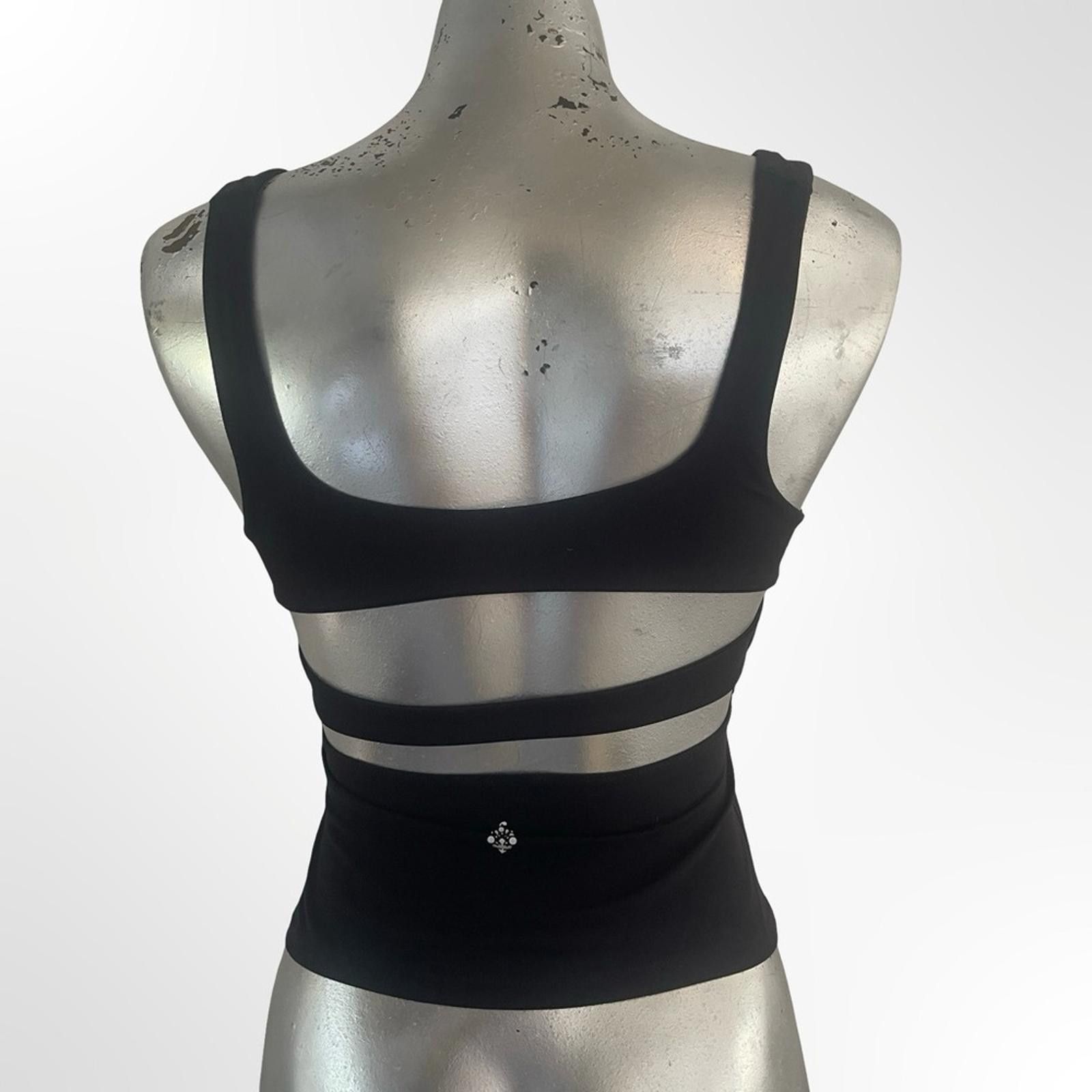 Other FP Movement Black Sleeveless Crop Top in size XS Size XS / US 0-2 / IT 36-38 - 3 Thumbnail