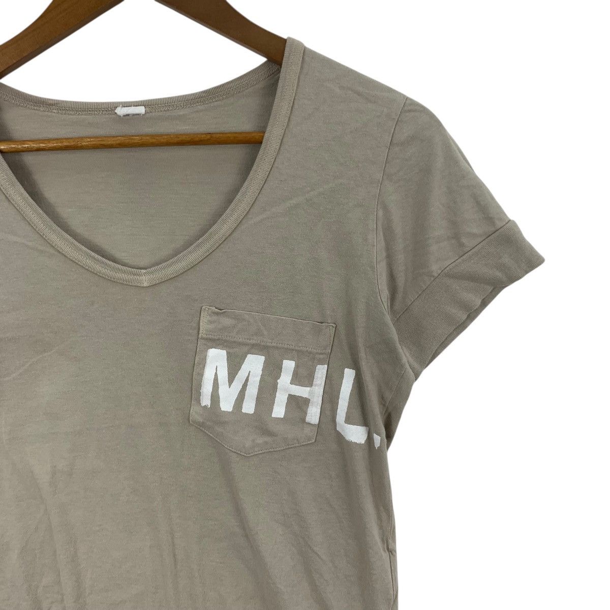 Margaret Howell MARGARET HOWELL LONDON MHL Collection Tee Shirt Top V Neck Size S / US 4 / IT 40 - 4 Thumbnail