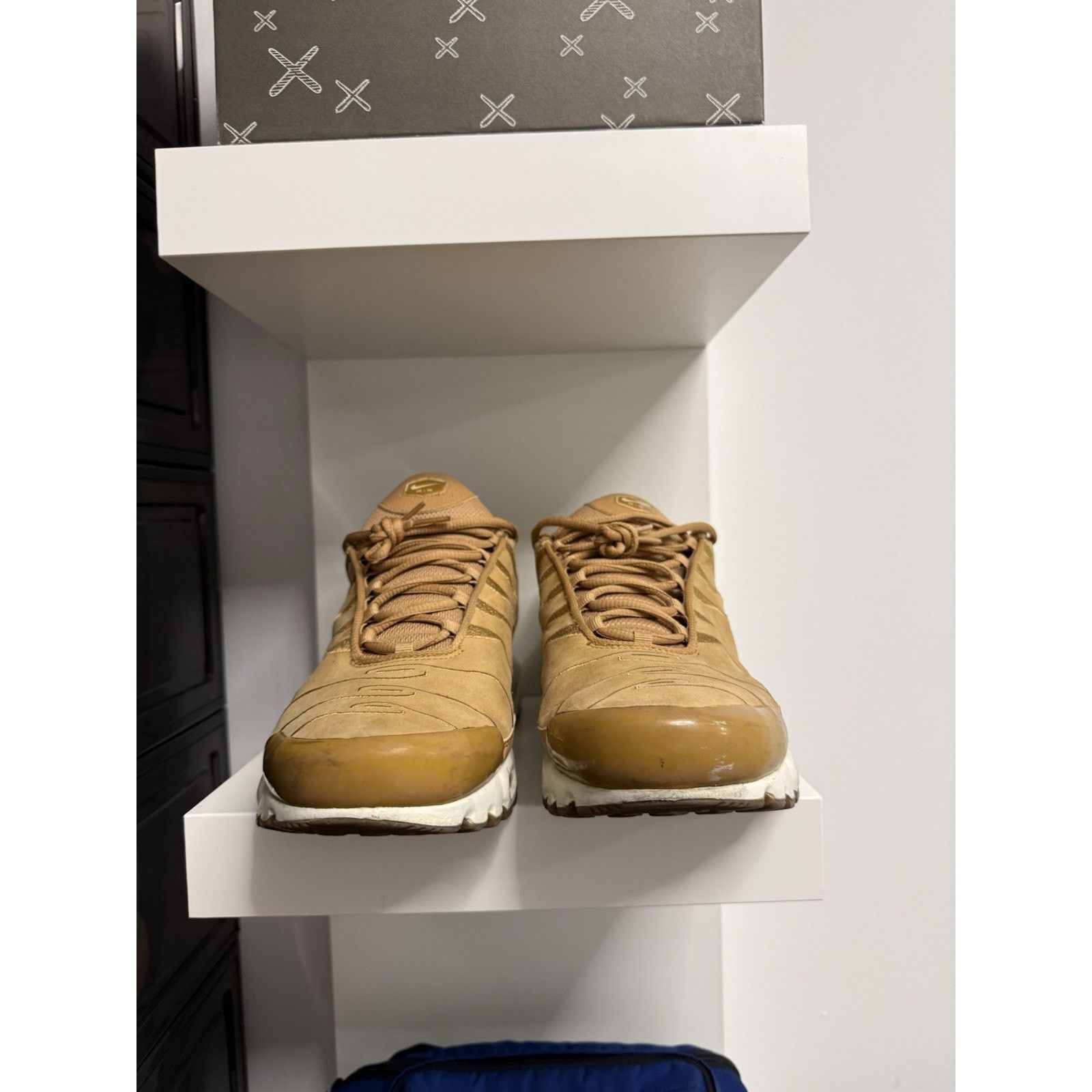 Nike Nike Air Max Plus TN Wheat Flax Tan Suede Size 13 AH9697-201 Size US 13 / EU 46 - 3 Thumbnail