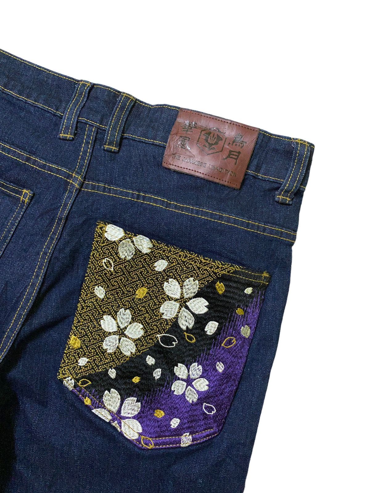 Japanese Brand Vintage THE JAPAN TRADITION Sakura Floral Embroidered Denim Size US 32 / EU 48 - 10 Thumbnail