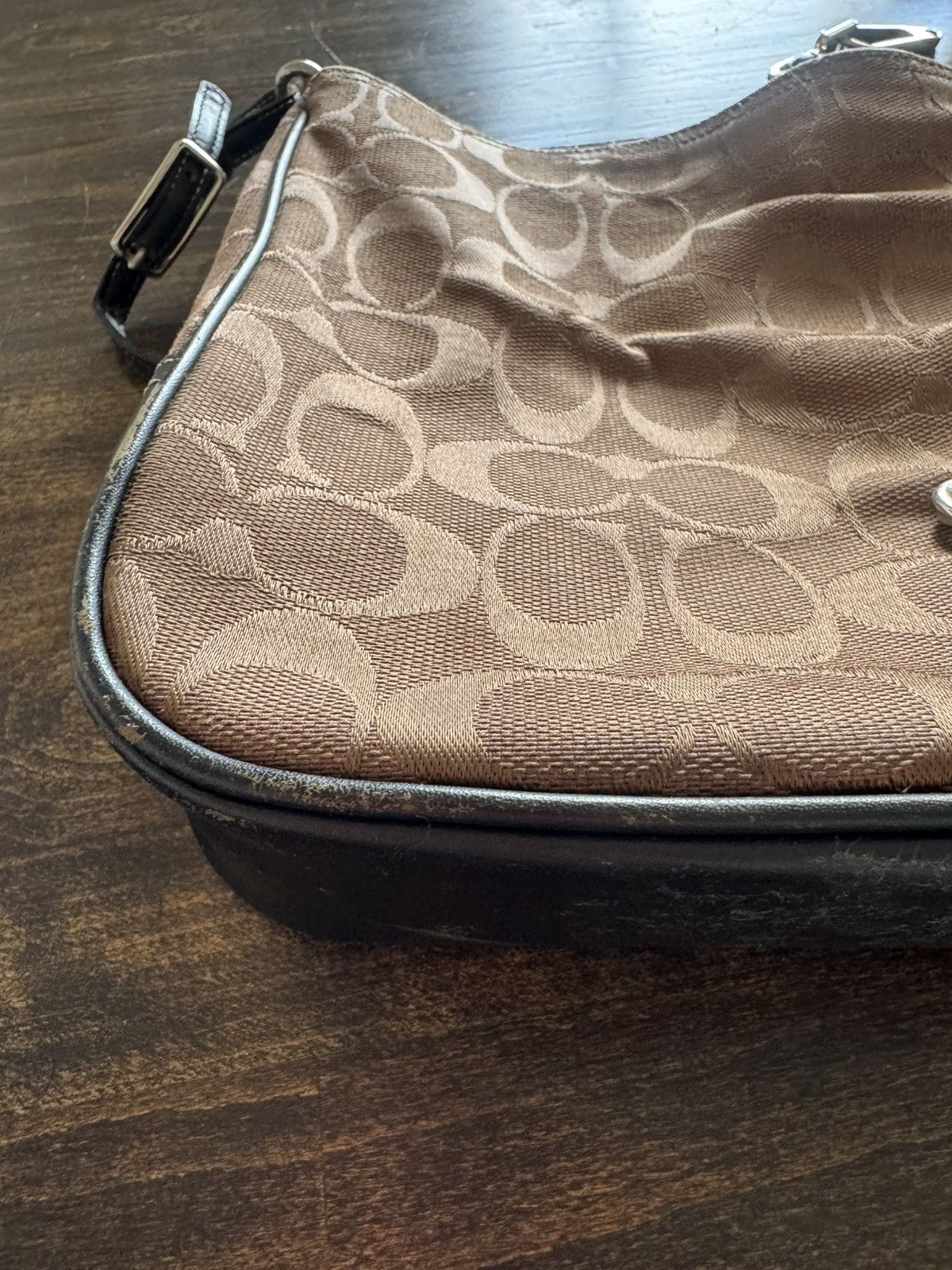 Coach Classic Coach Signature Hobo Shoulder Bag Size ONE SIZE - 7 Thumbnail