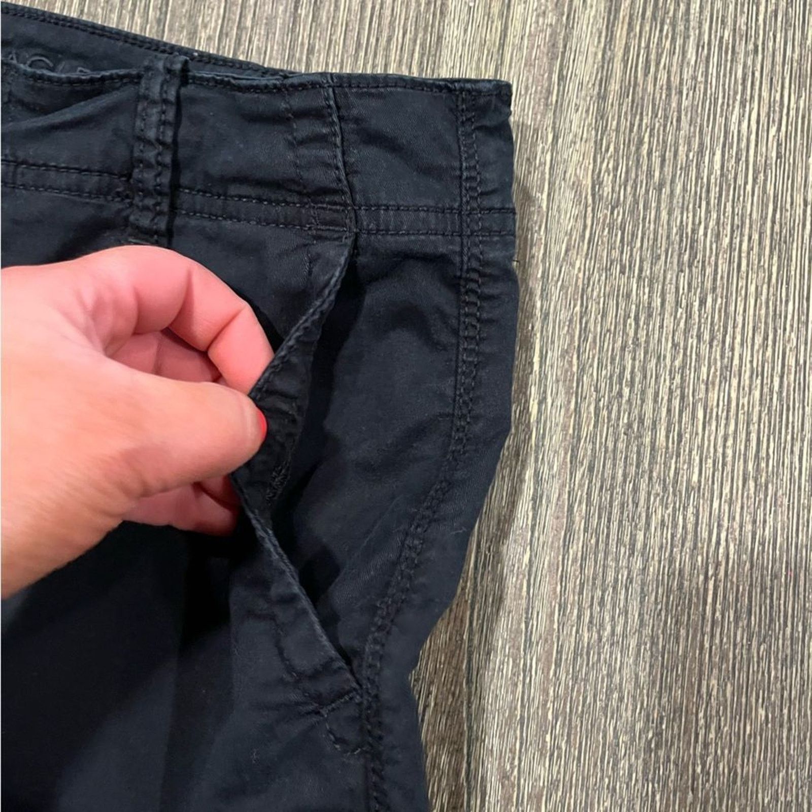 American Eagle Outfitters American Eagle Midi Shorts Mid-Rise Super Stretch Size 30" / US 8 / IT 44 - 3 Thumbnail