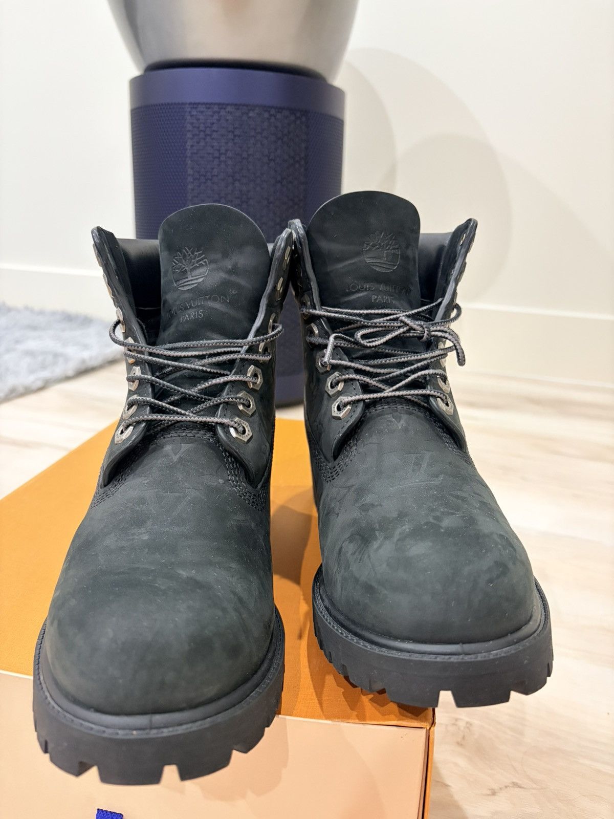 Louis Vuitton × Timberland Lv x tim suede monogram boots Size US 8.5 / EU 41-42 - 3 Thumbnail