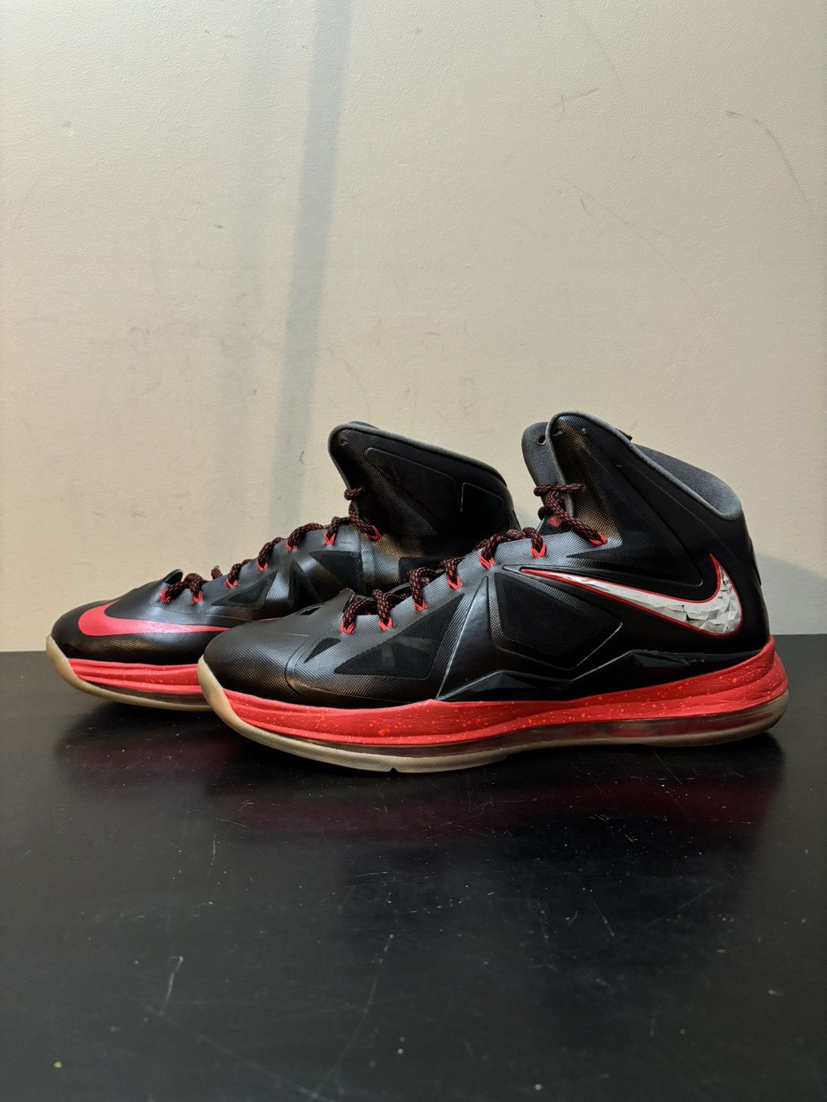 Nike Nike Lebron 10+ Pressure Red Size US 14 / EU 47 - 1 Thumbnail