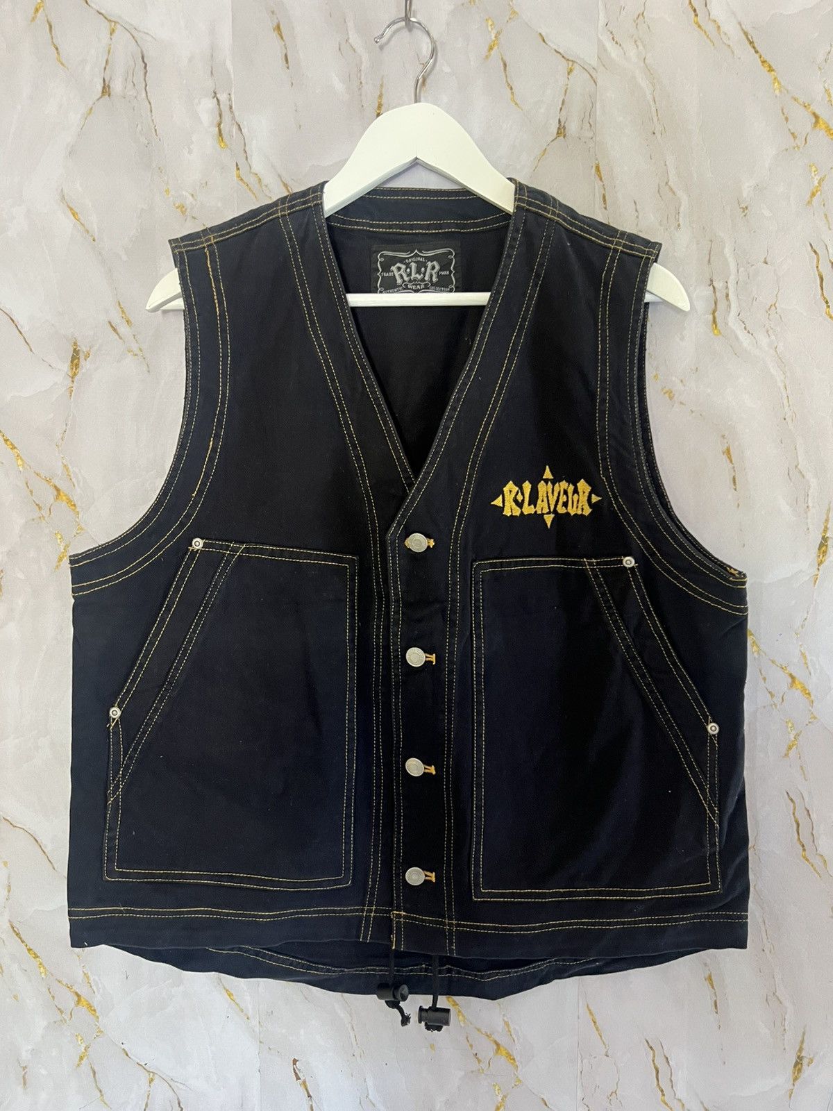 R.LAVEUR VEST