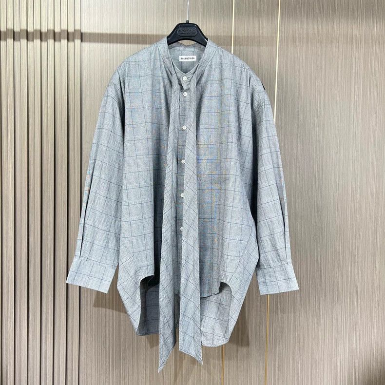 Balenciaga Balenciaga size 32 Back Letter Streamer Shirt 2502-Nextarro Size US M / EU 48-50 / 2 - 1 Thumbnail