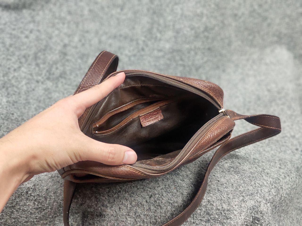 Burberry Vintage 90's Burberry brown leather messenger shoulder bag Size ONE SIZE - 19 Thumbnail