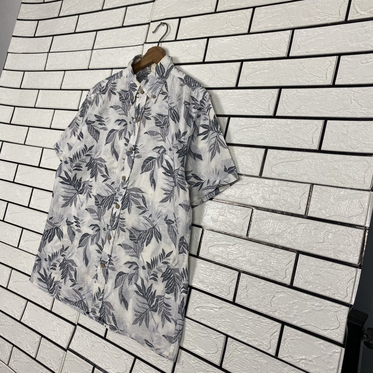 Toyo Enterprises Ani Ani Styled In Hawaii Rayon Shirt Button Full Print Size US L / EU 52-54 / 3 - 3 Thumbnail