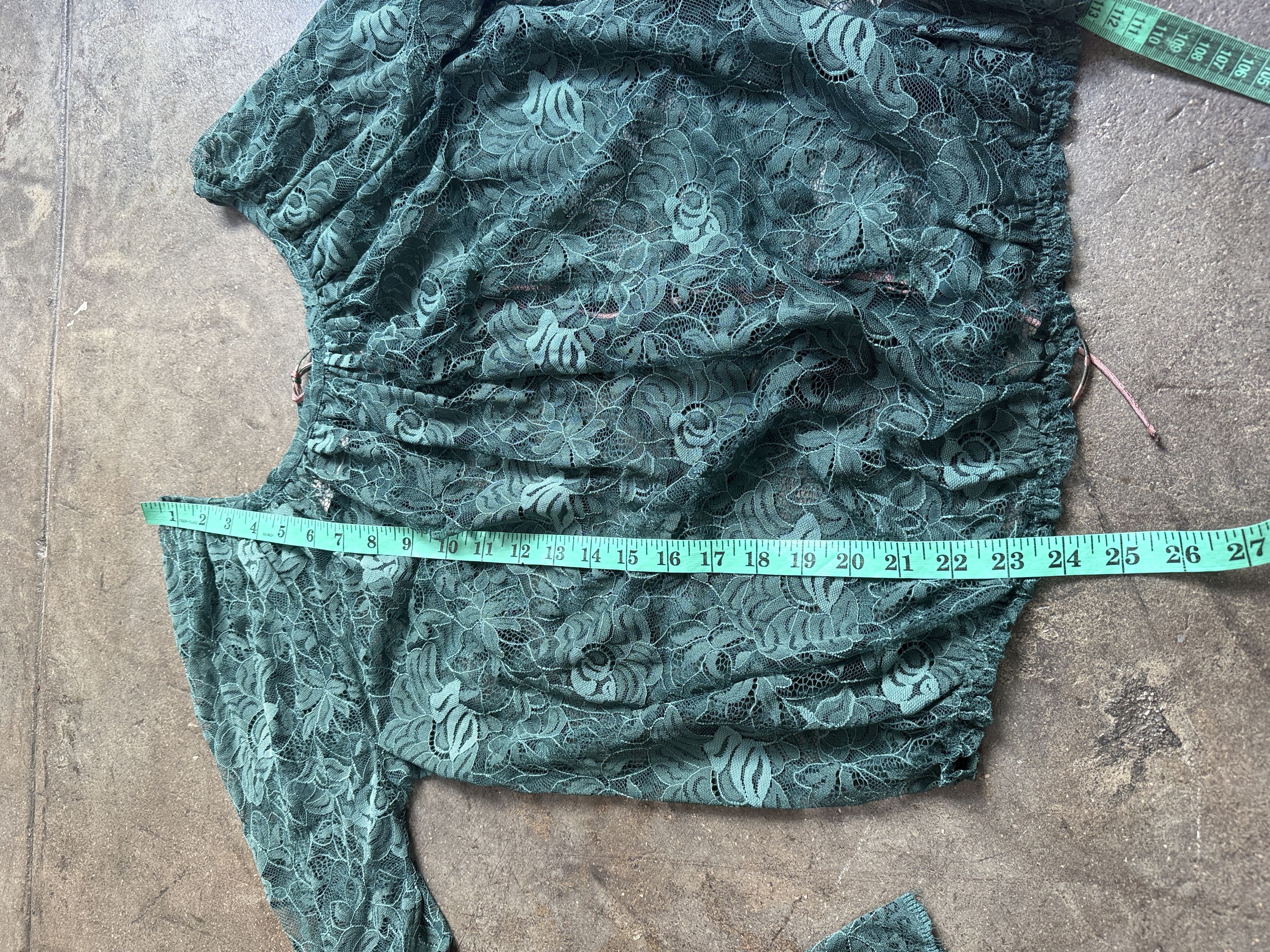 Vivienne Westwood 2019 Green Lace top w/ Oriental Pink - I have the set Size S / US 4 / IT 40 - 9 Thumbnail