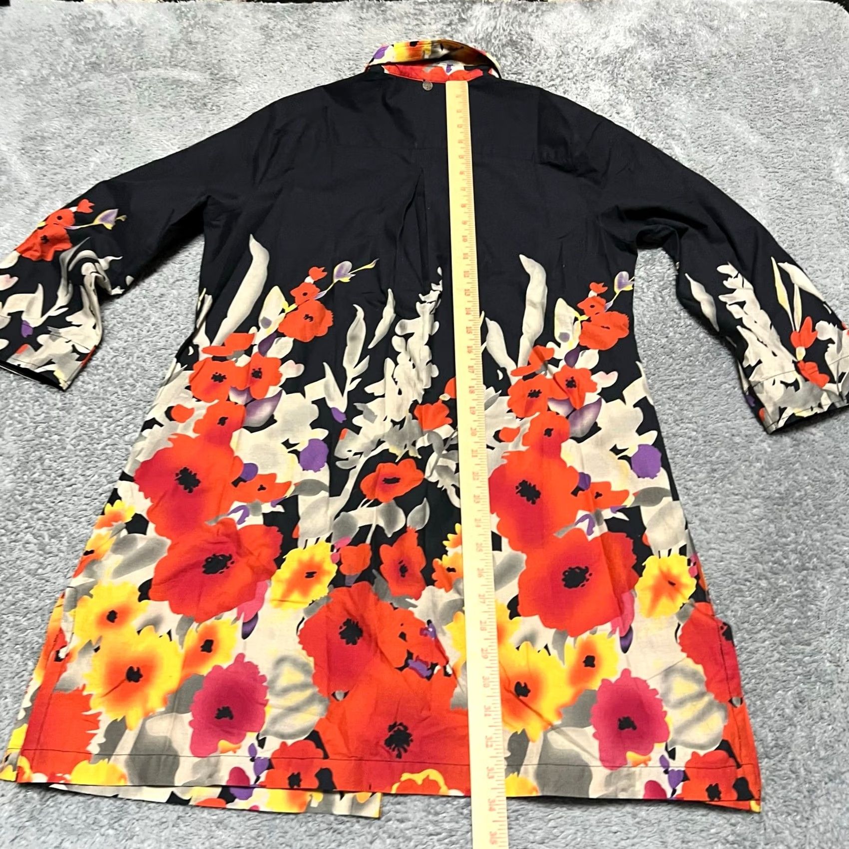 Soft Surroundings Soft Surroundings Shirt Womens Large Multicolor Beaded Poppy Floral Tunic Button-Up Size L / US 10 / IT 46 - 5 Thumbnail