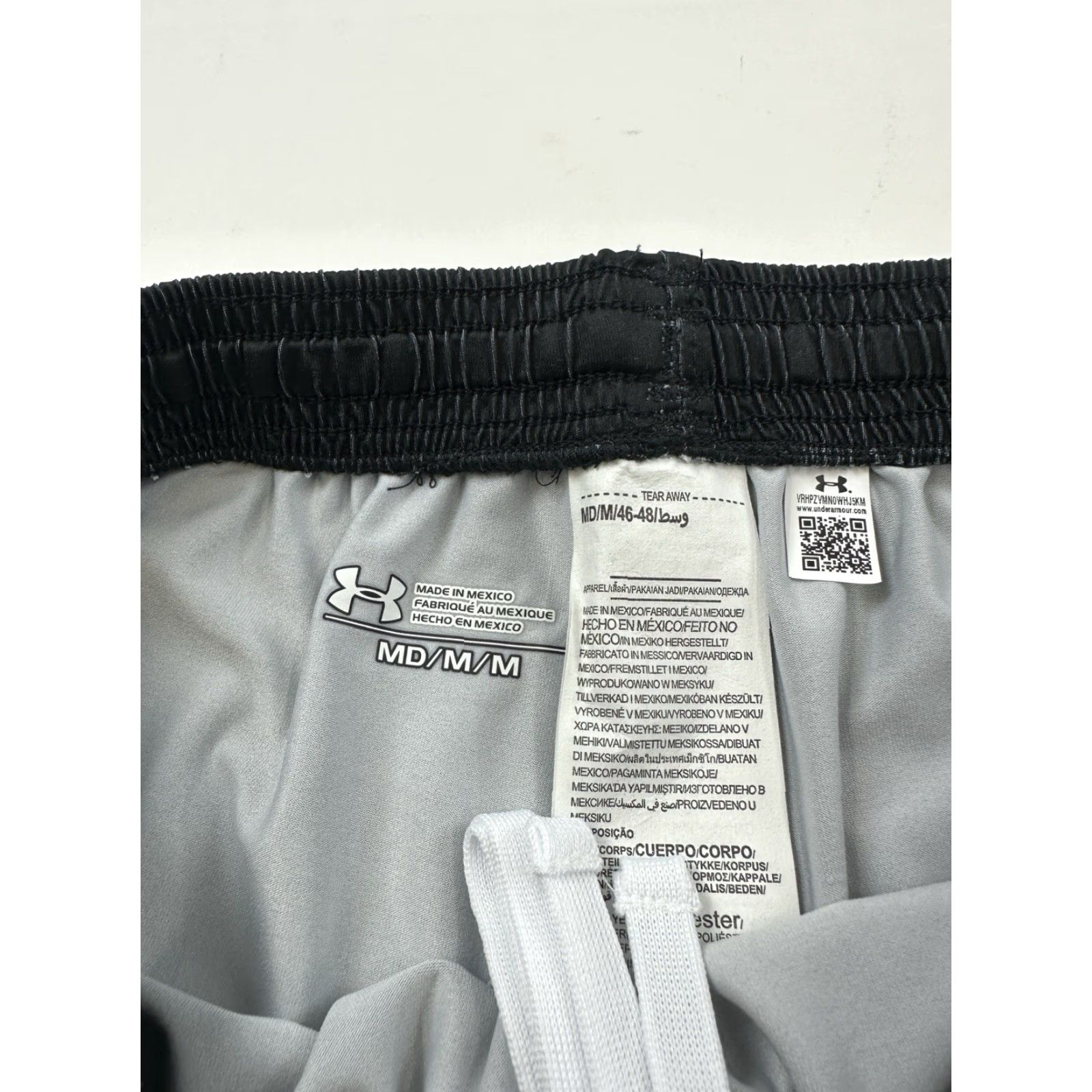 Under Armour Under Armour Shorts Mens Medium Black Armourfuse Volleyball Cross Training Gym Athletic Mens Size US 31 - 5 Thumbnail