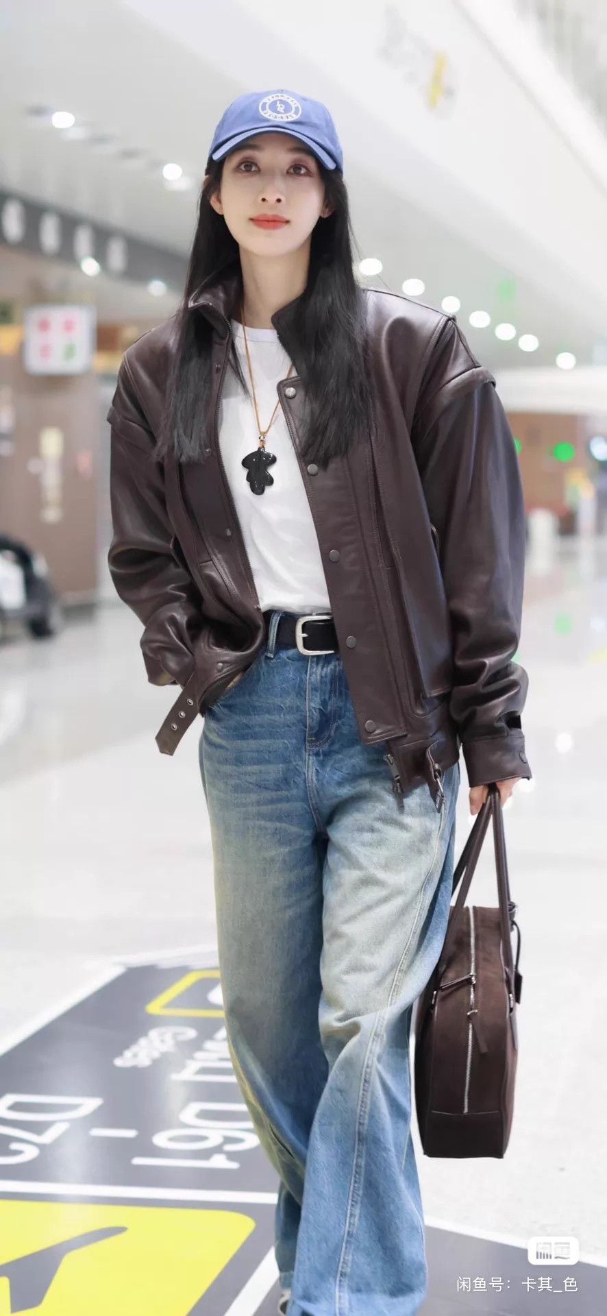 Saint Laurent Paris YSL 23 Runway Sheepskin Leather Unisex F36 Jacket Size XS / US 0-2 / IT 36-38 - 4 Thumbnail