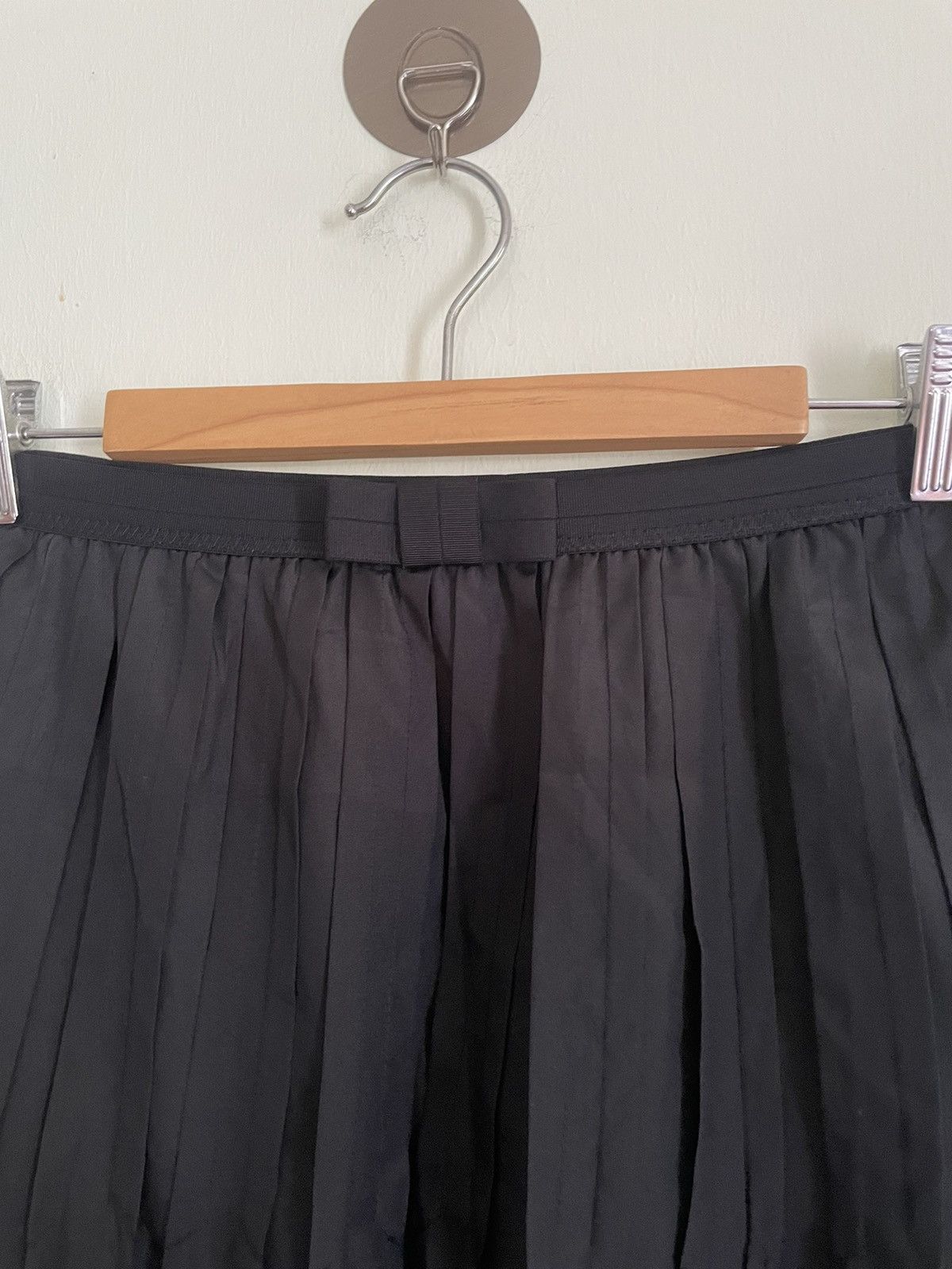 Rebecca Taylor Rebecca Taylor Pleated Black Skirt Size 26" / US 2 / IT 38 - 3 Thumbnail