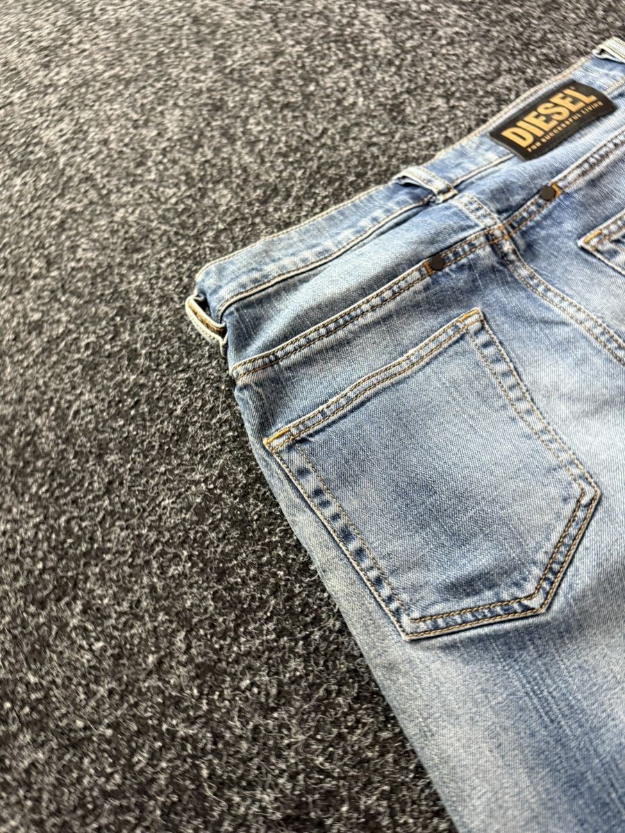 Diesel Diesel D-Fetar Distressed Denim Jeans Light Wash Size US 28 / EU 44 - 21 Thumbnail