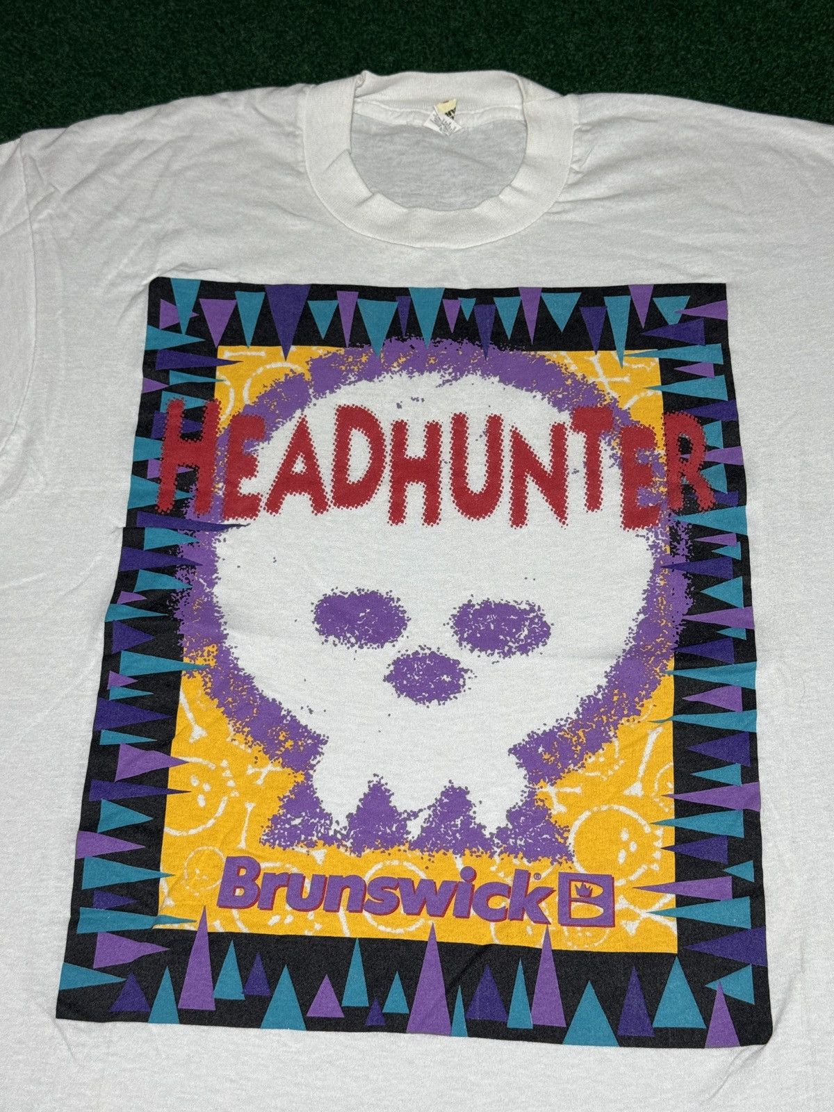 Vintage Vintage Head Hunter New Brunswick Bowling Ball Skull T Shirt Size US XL / EU 56 / 4 - 2 Thumbnail