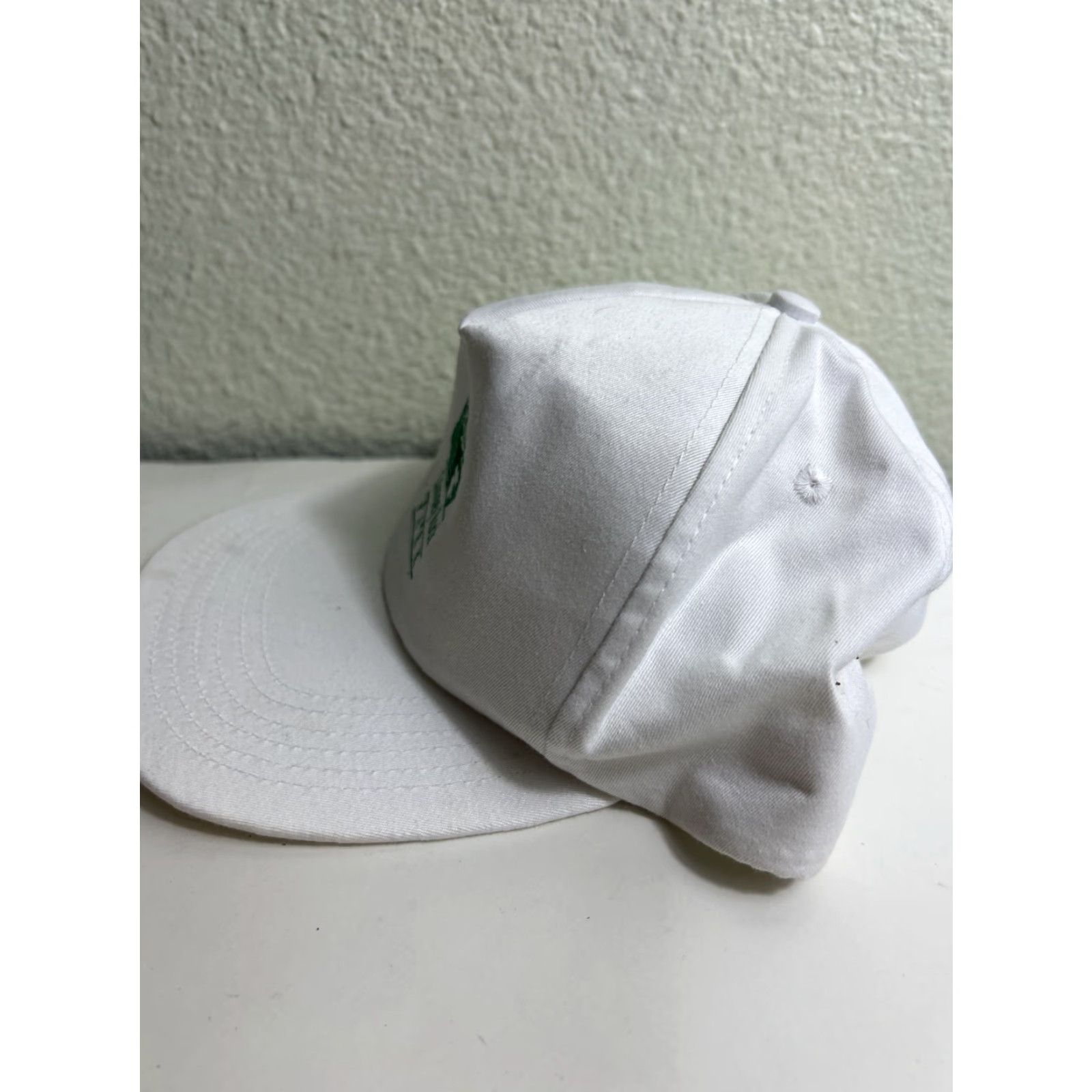 Vintage VINTAGE White Green SnapBack Hat Mens Adjustable Chimney Rock J Hats Rock Hats 90s (if applicable) Size ONE SIZE - 6 Thumbnail