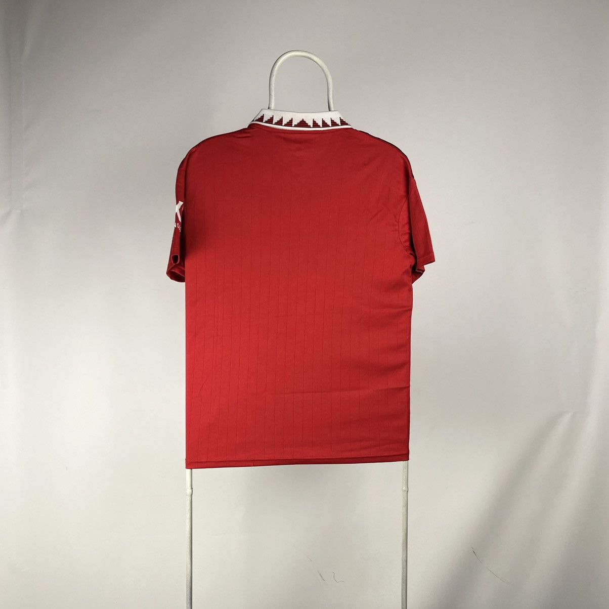 Adidas Manchester United Jersey 2022/23 Home Football Shirt Adida Size US S / EU 44-46 / 1 - 2 Thumbnail