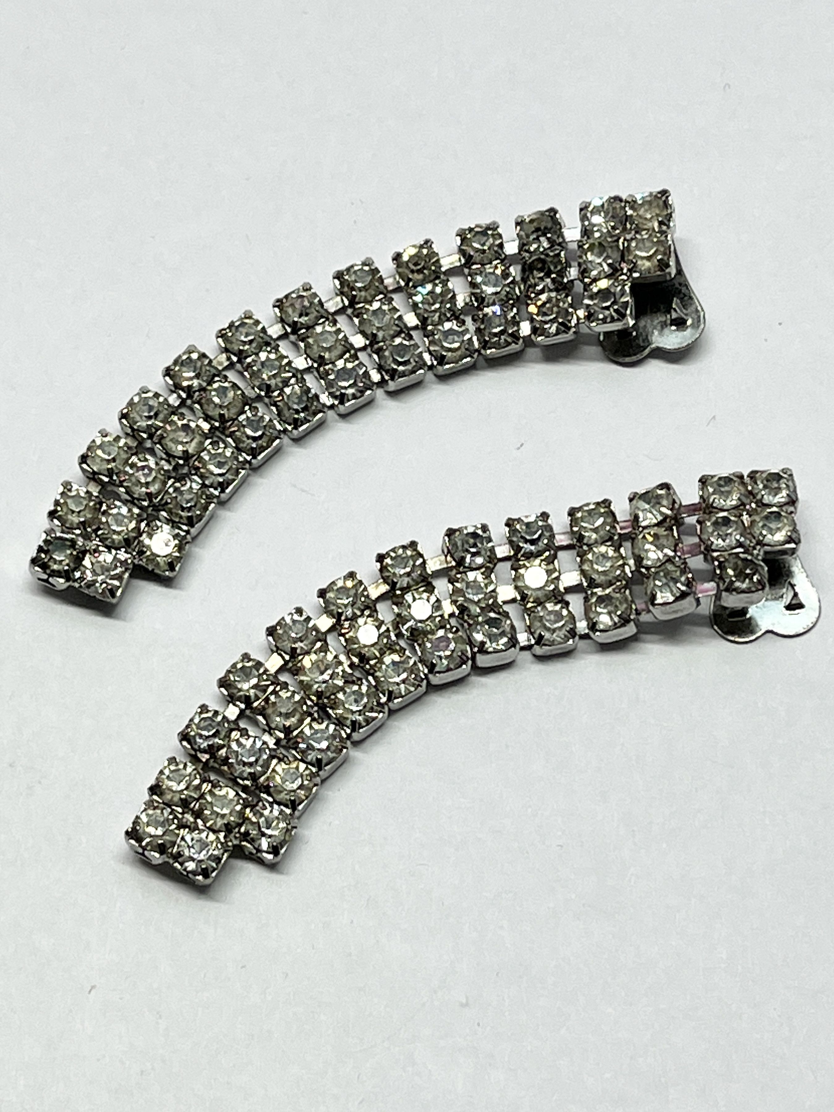 Vintage Vintage rhinestone dress clip shoe clips Size ONE SIZE - 1 Thumbnail