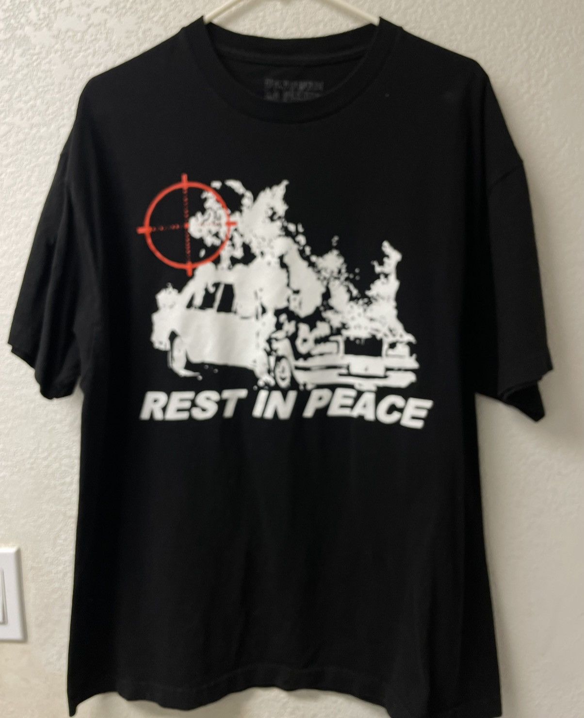 Band Tees Drippin So Pretty Rest in Peace merch Size US XL / EU 56 / 4 - 1 Thumbnail