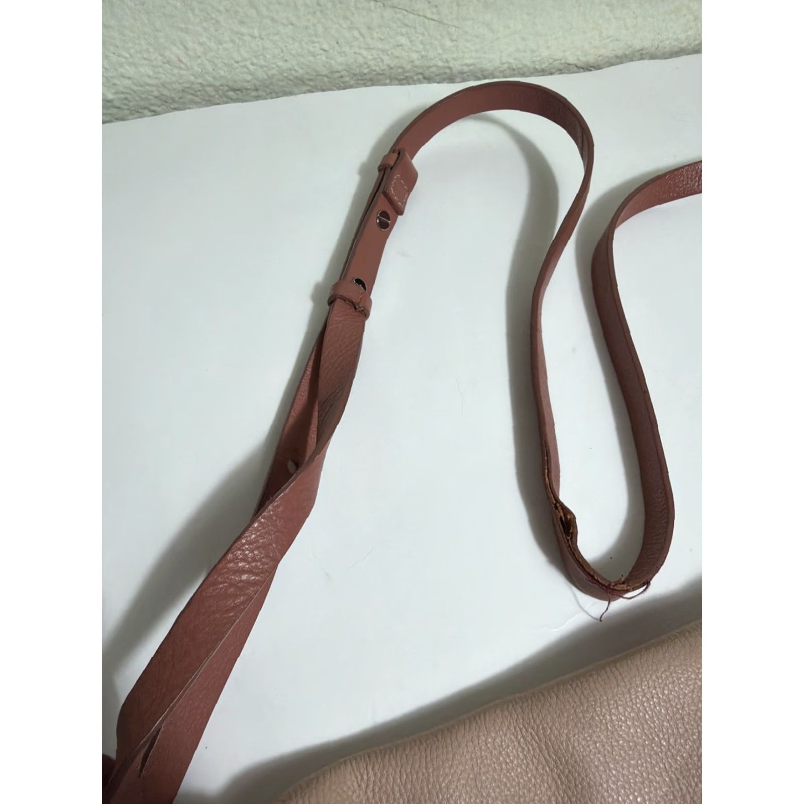 Clarks VINTAGE Clarks Pebbled Leather Crossbody Purse Pink 9x7x2.5 Flaw Strap Womens Crossbody Pebbles Leather Pink 9x7x2.5 Strap Wear Size ONE SIZE - 6 Thumbnail