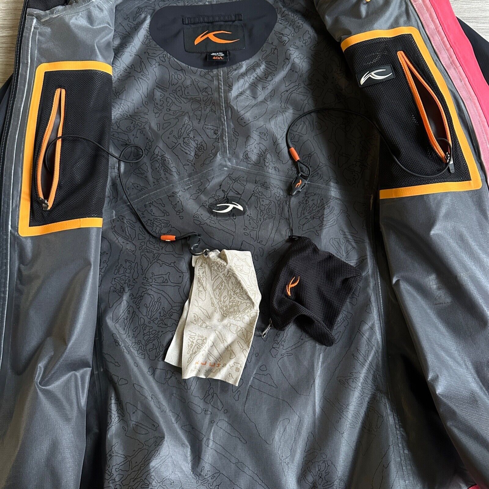 KJUS Kjus Waterproof Windproof Ski Jacket 8466AC Size L / US 10 / IT 46 - 7 Thumbnail