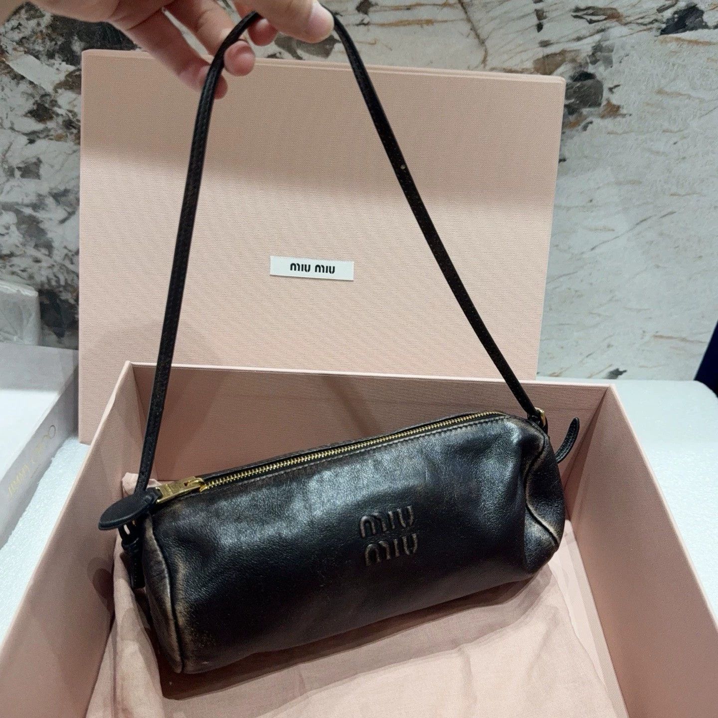 Miu Miu MIU MIU Distressed Leather Pencil Case Bag Hot Near Mint Size ONE SIZE - 2 Thumbnail