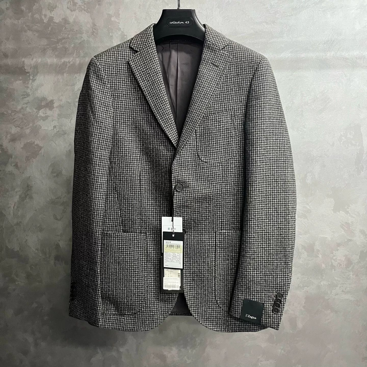 Ermenegildo Zegna Ermenegildo Zegna Formal Wool Gray Hoodie 44 Men Size US L / EU 52-54 / 3 - 1 Thumbnail