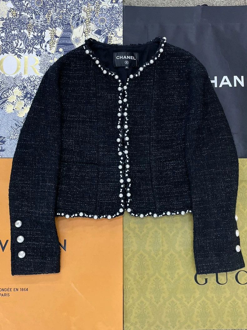 Chanel Chanel 25P Black Pearl Jacket - dmc Size US M / EU 48-50 / 2 - 1 Thumbnail