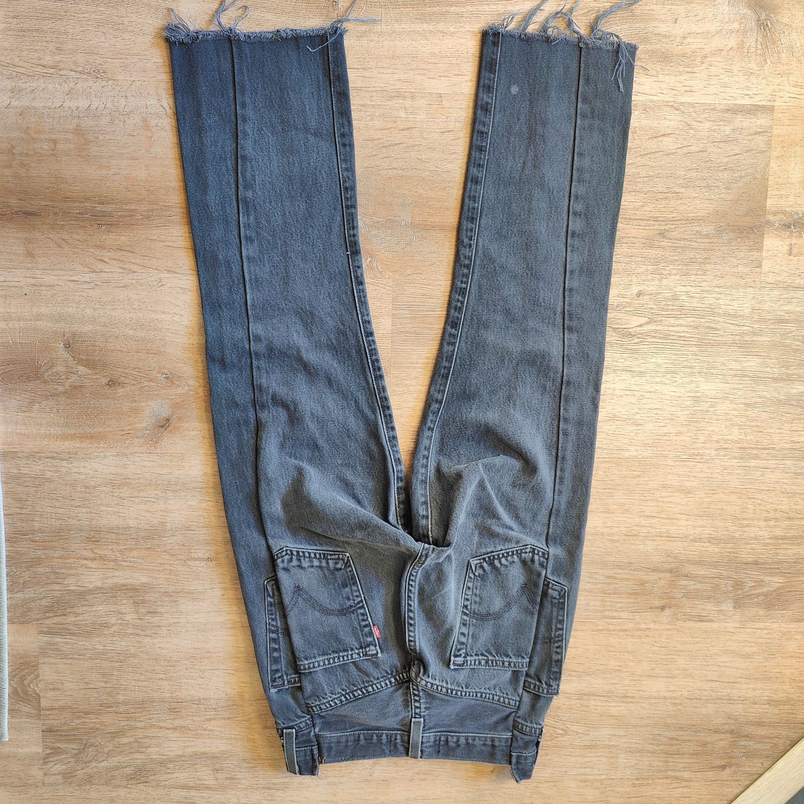 EB Denim EB Denim OG Reworked Levi's Womens 26 Gray Wash Size 26" / US 2 / IT 38 - 6 Thumbnail
