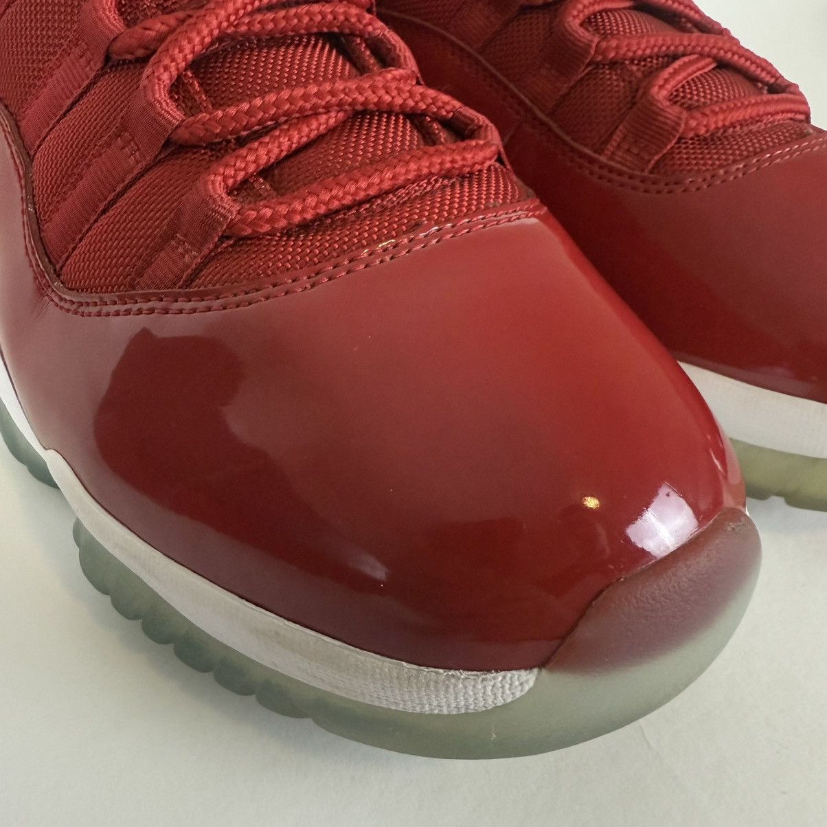 Jordan Brand × Nike Size 10.5-Jordan 11 Win Like ‘96 LIGHTLY WORN red white Size US 10.5 / EU 43-44 - 3 Thumbnail