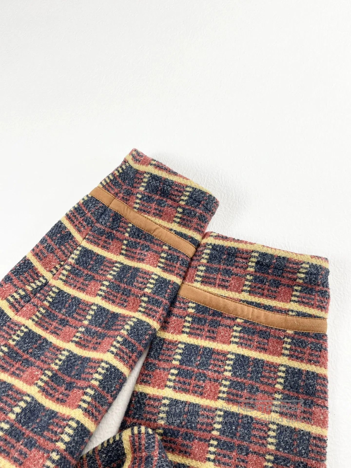 Visvim visvim four corners coat with plaid pattern. Size US M / EU 48-50 / 2 - 3 Thumbnail