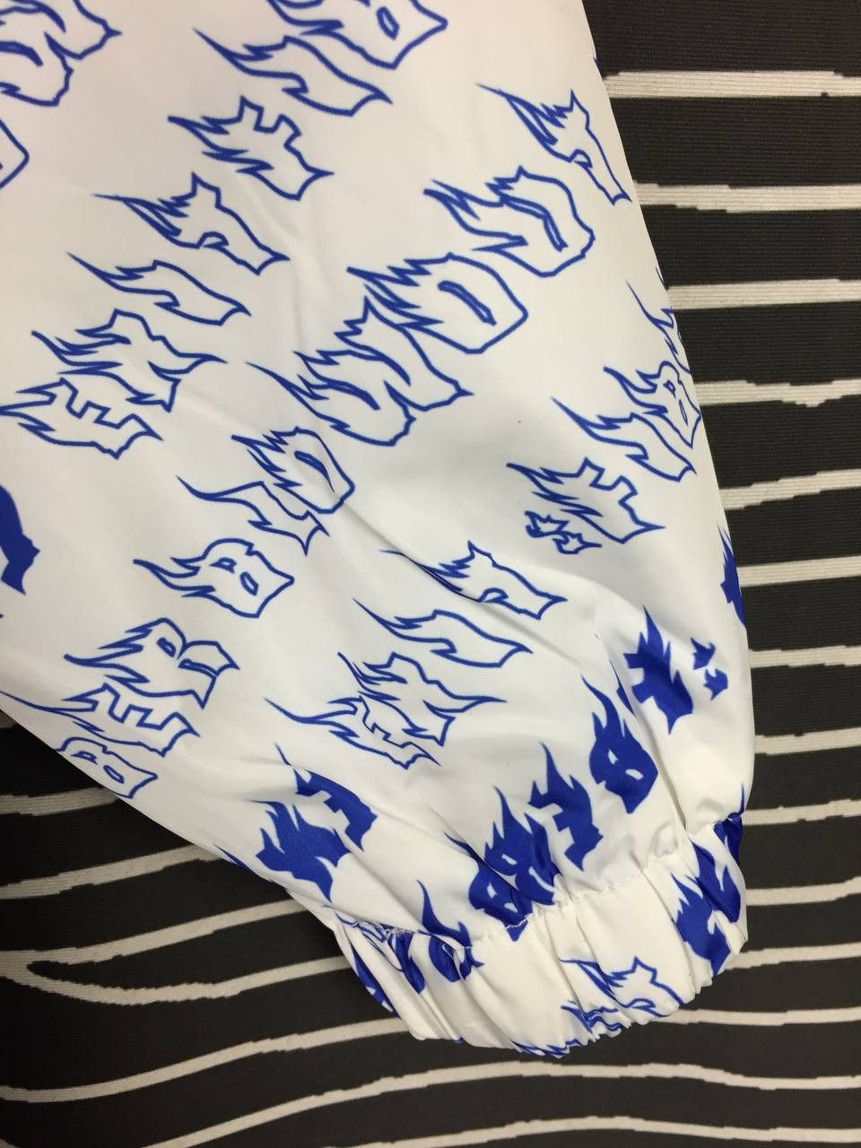 Japanese Brand PLAY CLOTHING TOKYO All Over Print Windbreaker Jacket Size M Size US M / EU 48-50 / 2 - 8 Thumbnail