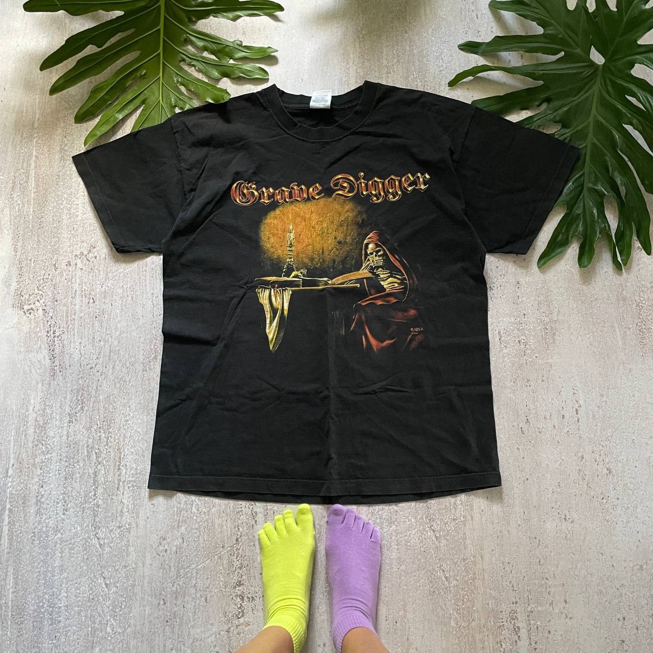 Band Tees VINTAGE Y2K GRAVE DIGGER HEAVY METAL RARE FADED BAND TEE 229 Size US XL / EU 56 / 4 - 1 Thumbnail