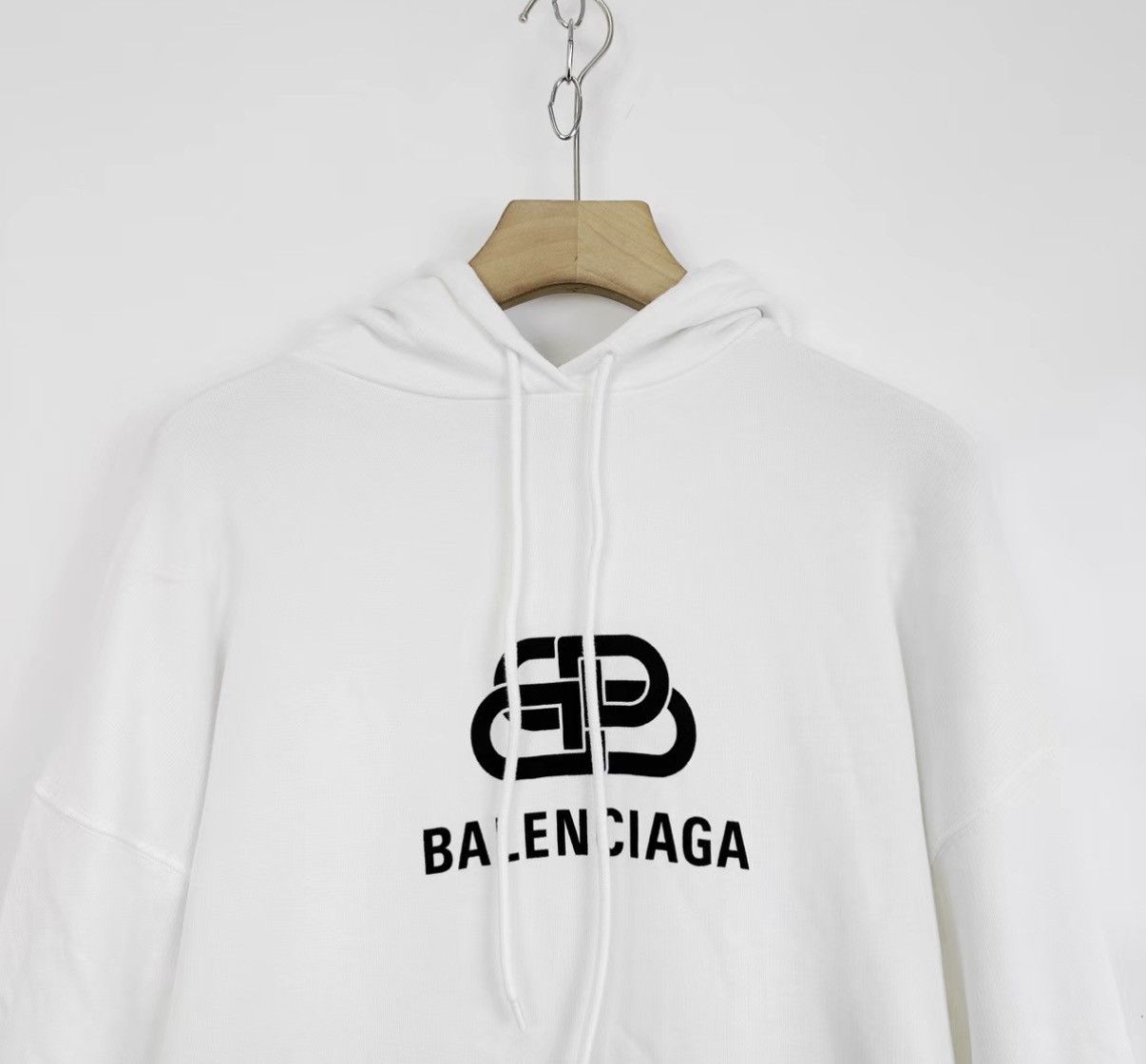 Balenciaga Balenciaga White Chest Letter Print Logo Hoodie K12 Size XS / US 0-2 / IT 36-38 - 3 Thumbnail