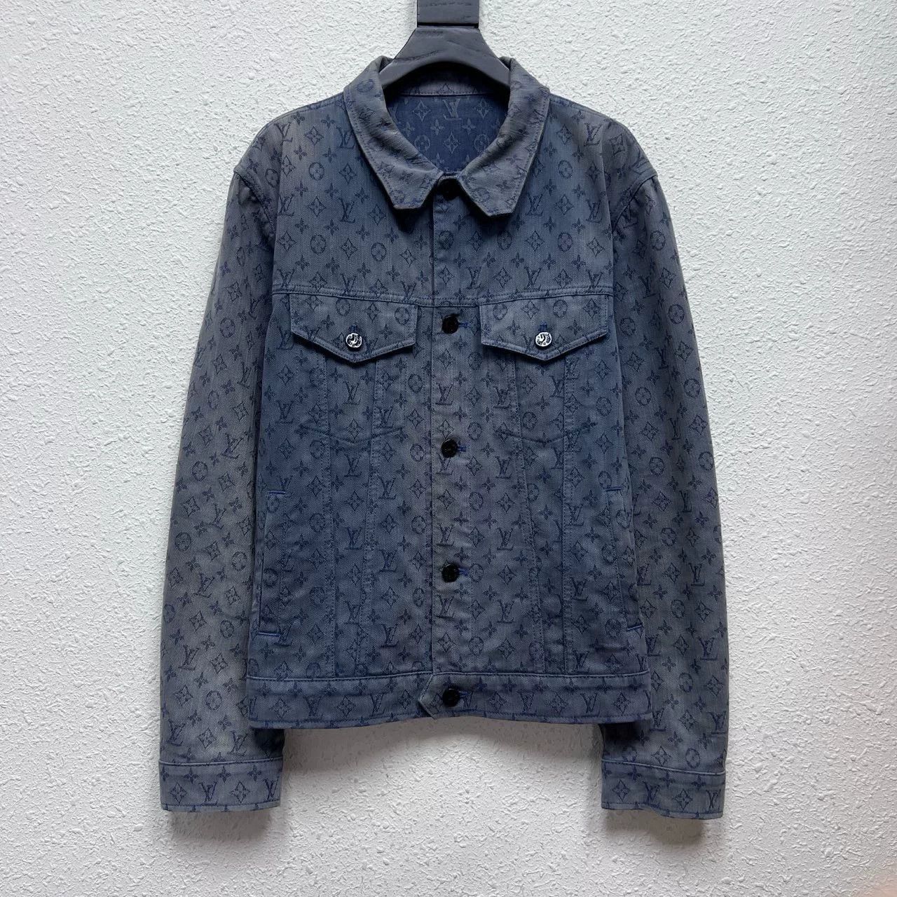 Louis Vuitton Louis Vuitton DY6395 Size 56 Size US XL / EU 56 / 4 - 1 Thumbnail