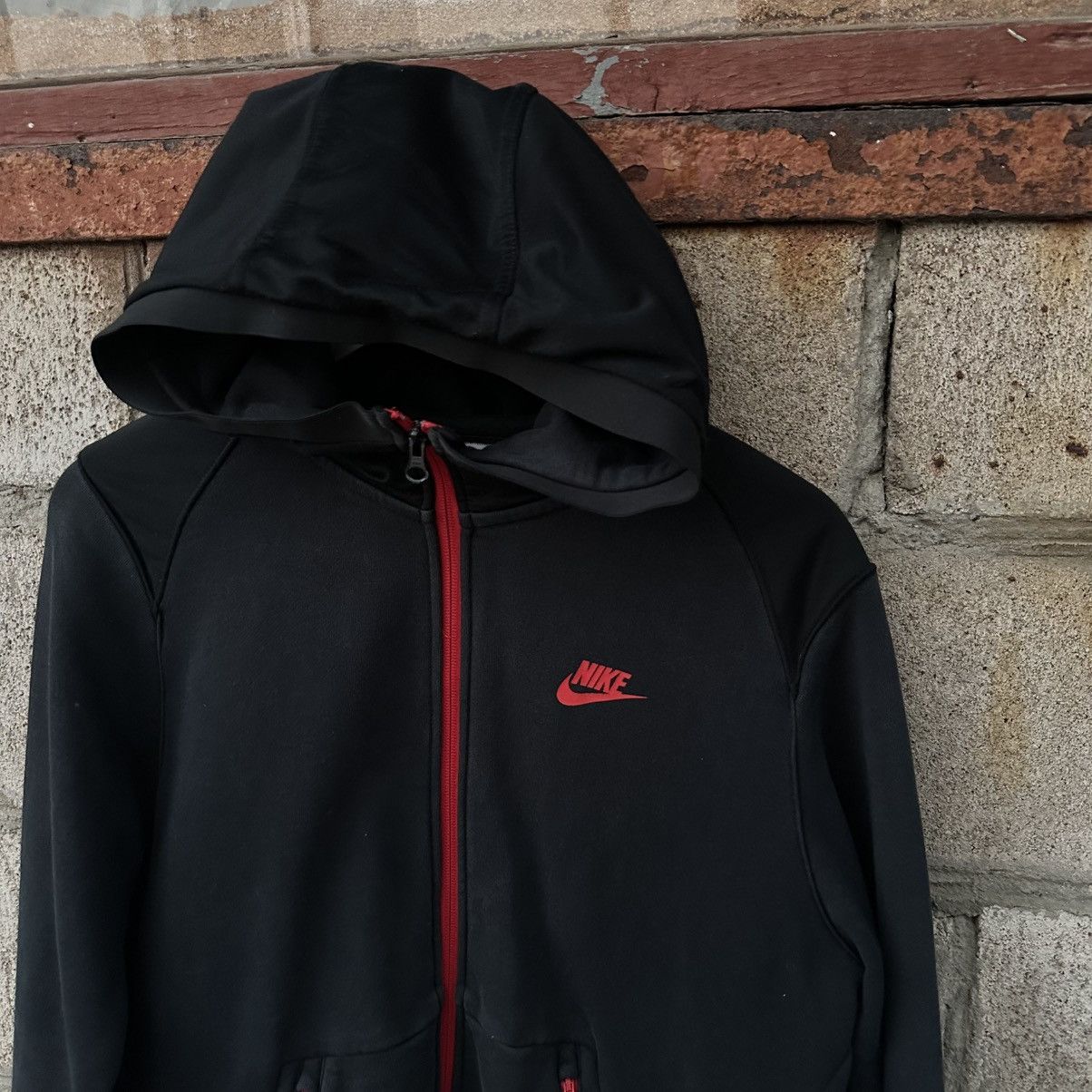 Nike Vintage Nike Tech Zip Hoodie Y2K Size M 00s USA Size US M / EU 48-50 / 2 - 4 Thumbnail
