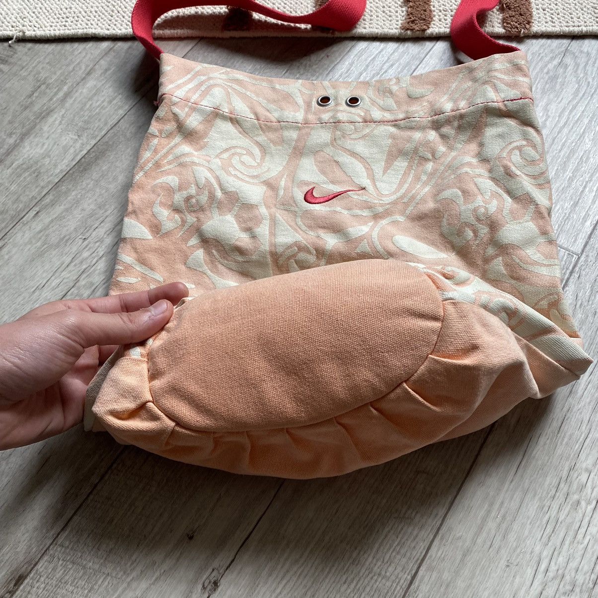 Nike × Vintage NIKE Y2K PEACH CROSSBODY BAG Size ONE SIZE - 4 Thumbnail