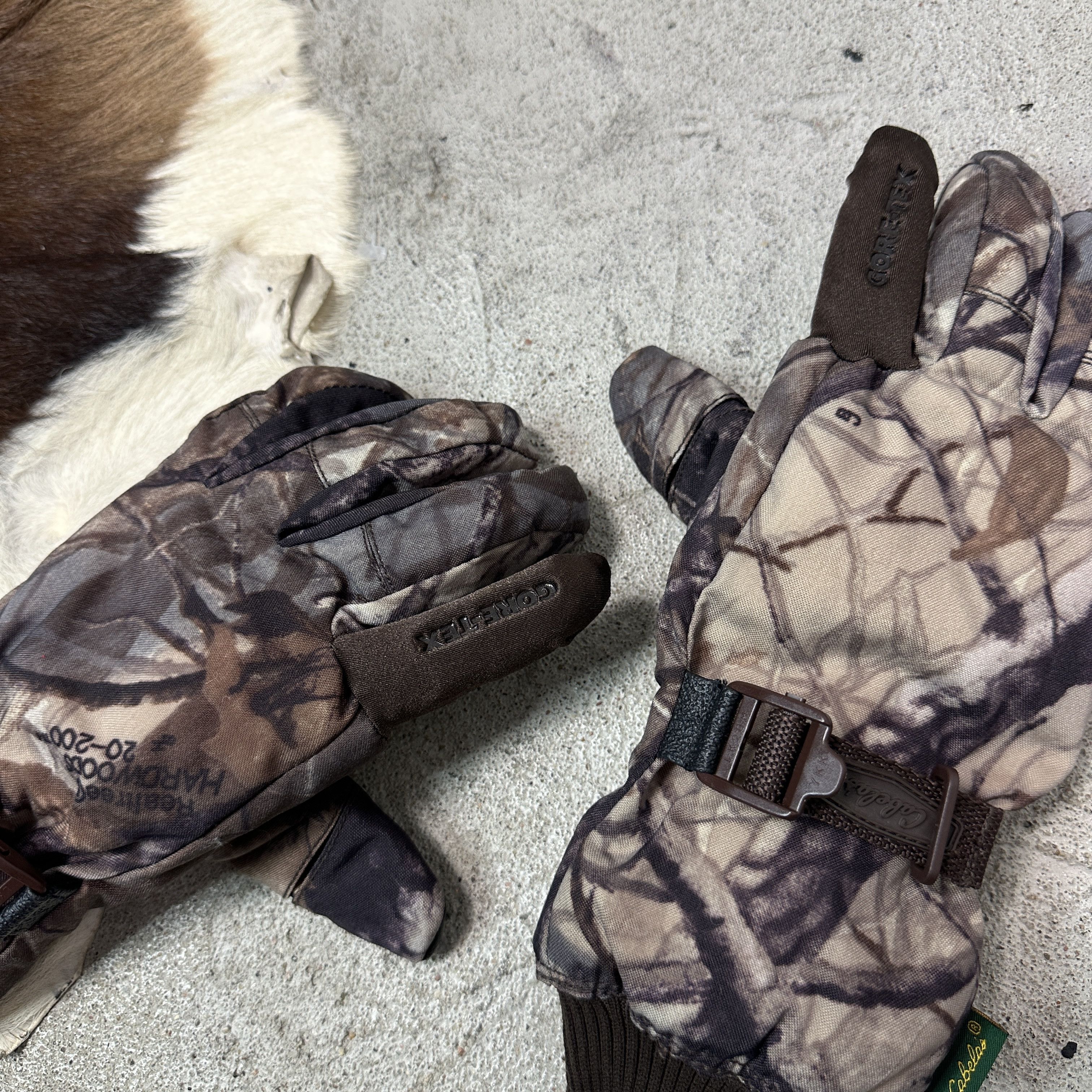 Vintage Vintage Forest Camo Outdoor Goretex Gloves Y2K Size ONE SIZE - 2 Thumbnail